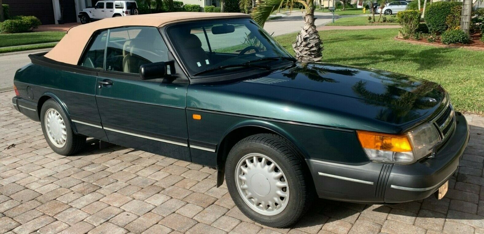 This 21k Mile Saab 900 S Is A Drop Top Time Machine