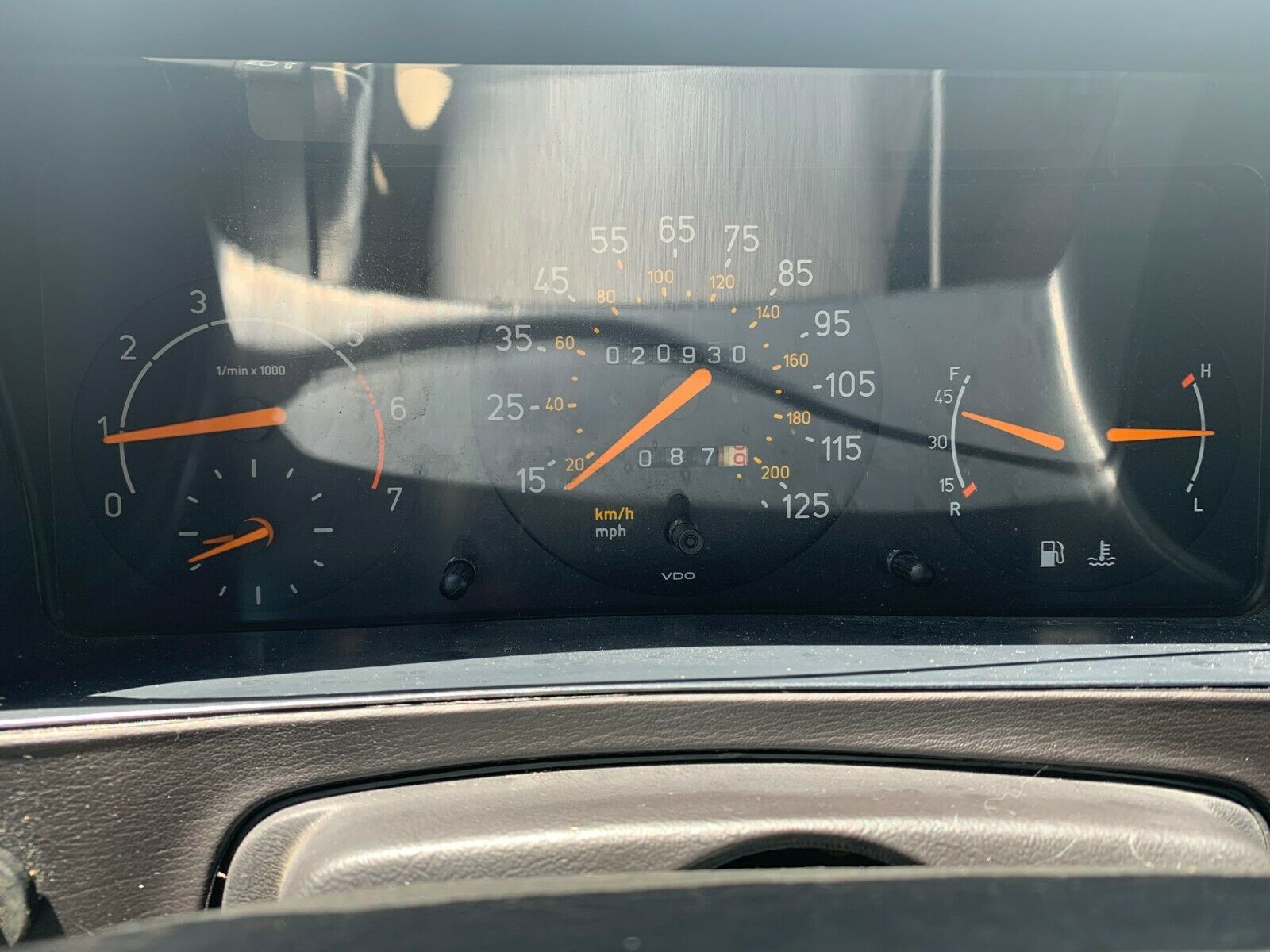 This 21k Mile Saab 900 S Is A Drop Top Time Machine