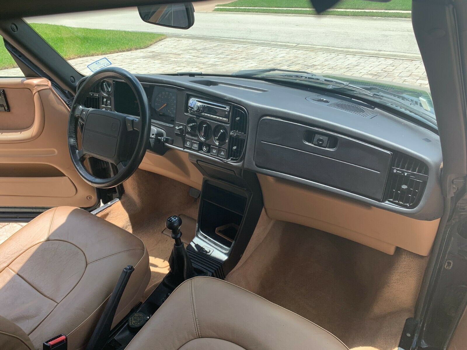 This 21k Mile Saab 900 S Is A Drop Top Time Machine