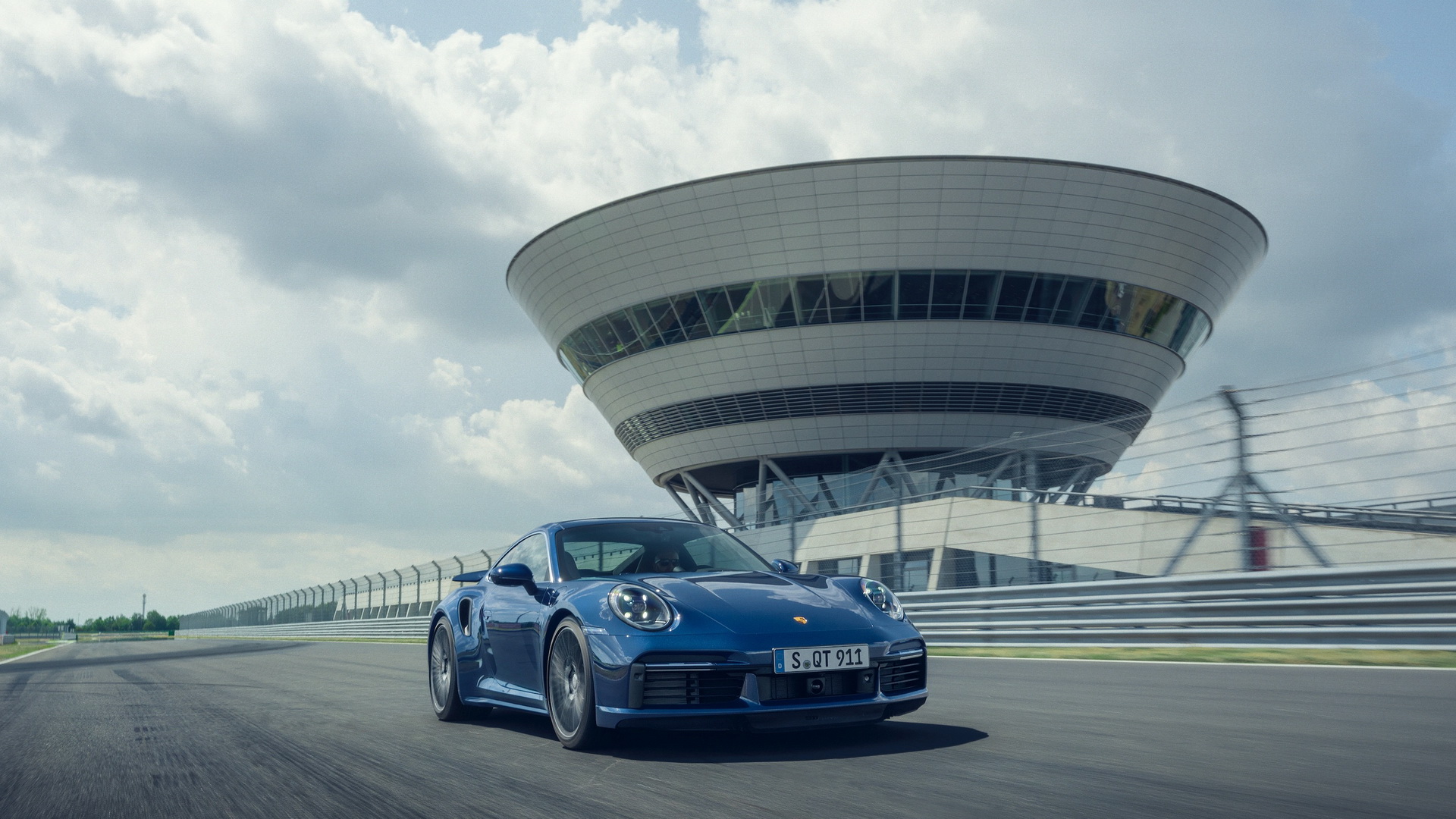 Porsche Posts €1.2 Billion Operating Profit In H1 Despite The Coronavirus Pandemic