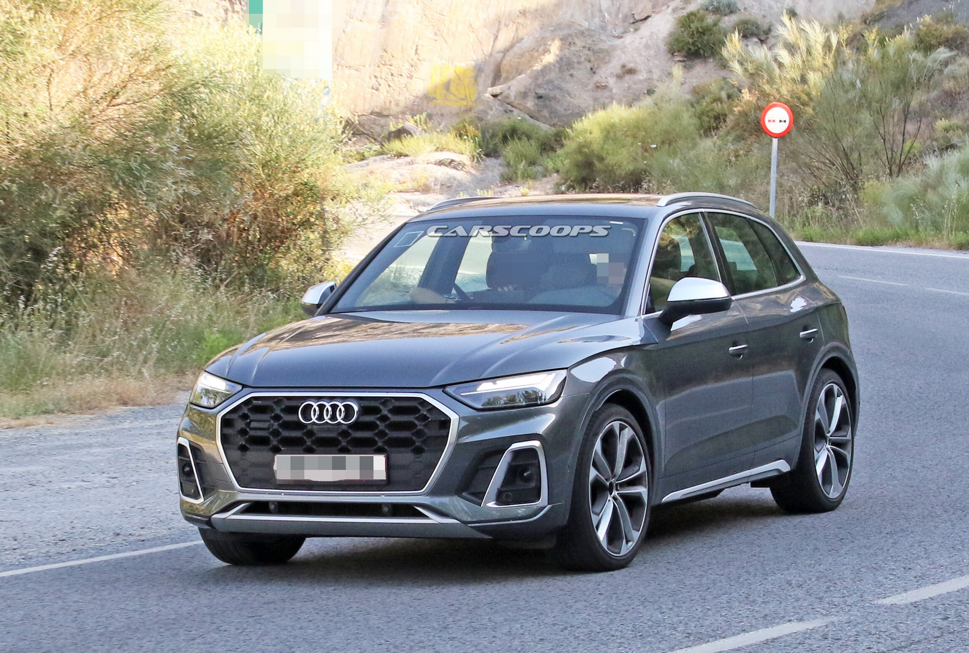 2021 Audi SQ5 Emerges Camo Free, Looks Ready For Launch