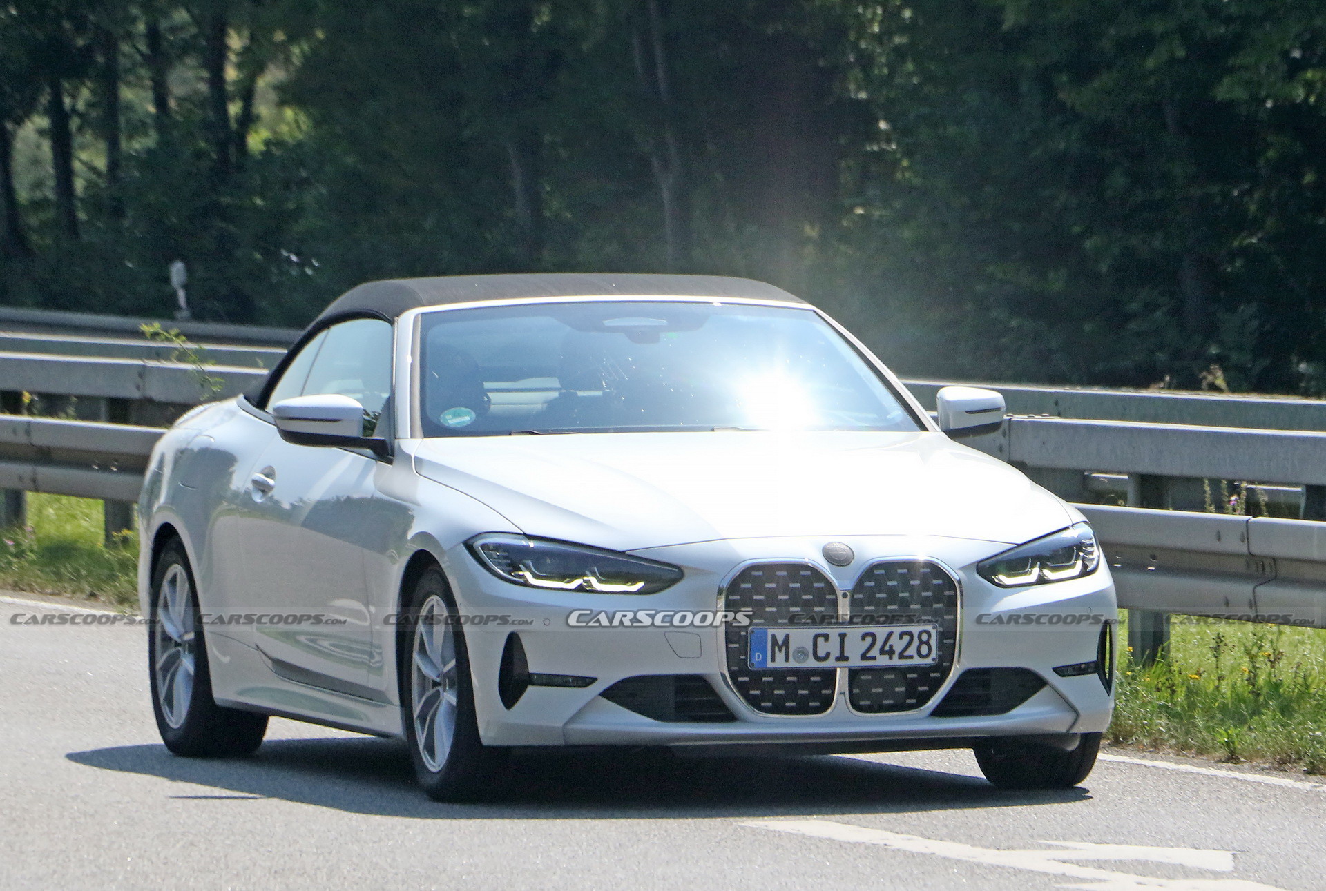 See The 2021 BMW 4-Series Convertible With Nearly No Camouflage!