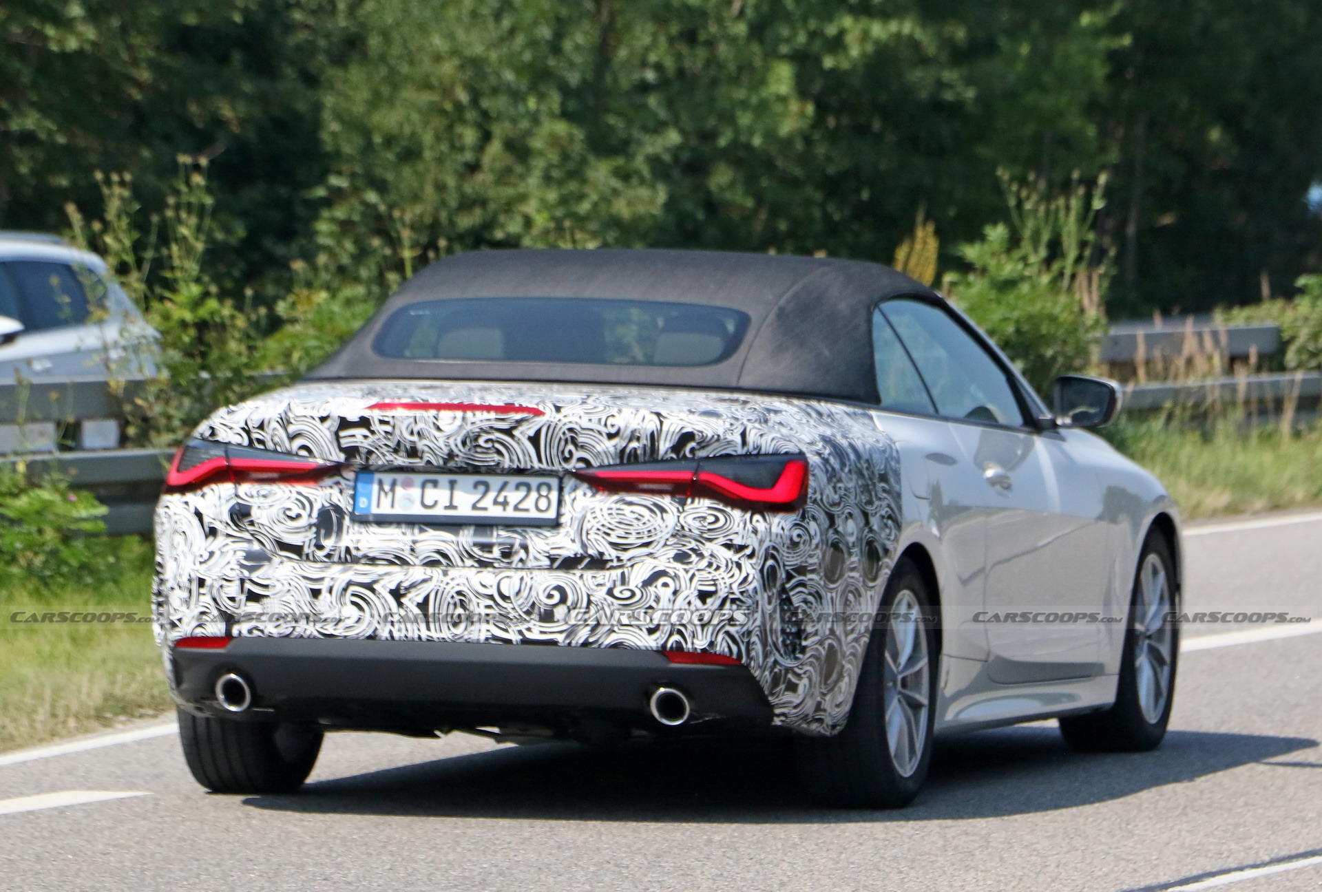 See The 2021 BMW 4-Series Convertible With Nearly No Camouflage!