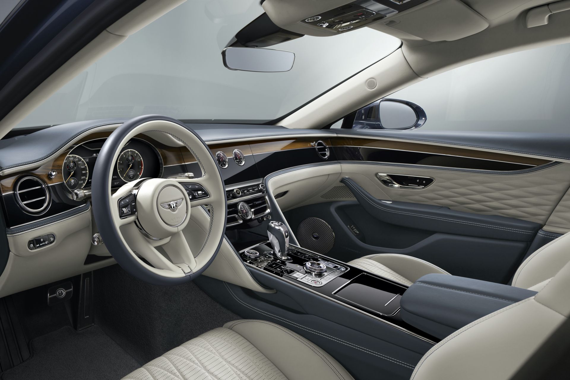 Bentley Flying Spur Gains Four-Seat Cabin Option, New Colors And Wheels