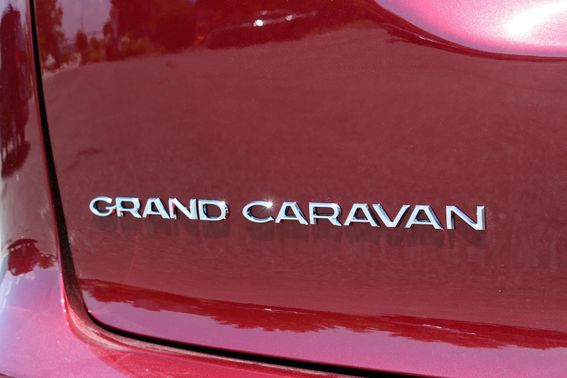 The Rebadging Of The Rebadged: 2021 Chrysler Grand Caravan Debuts As Canada’s Voyager