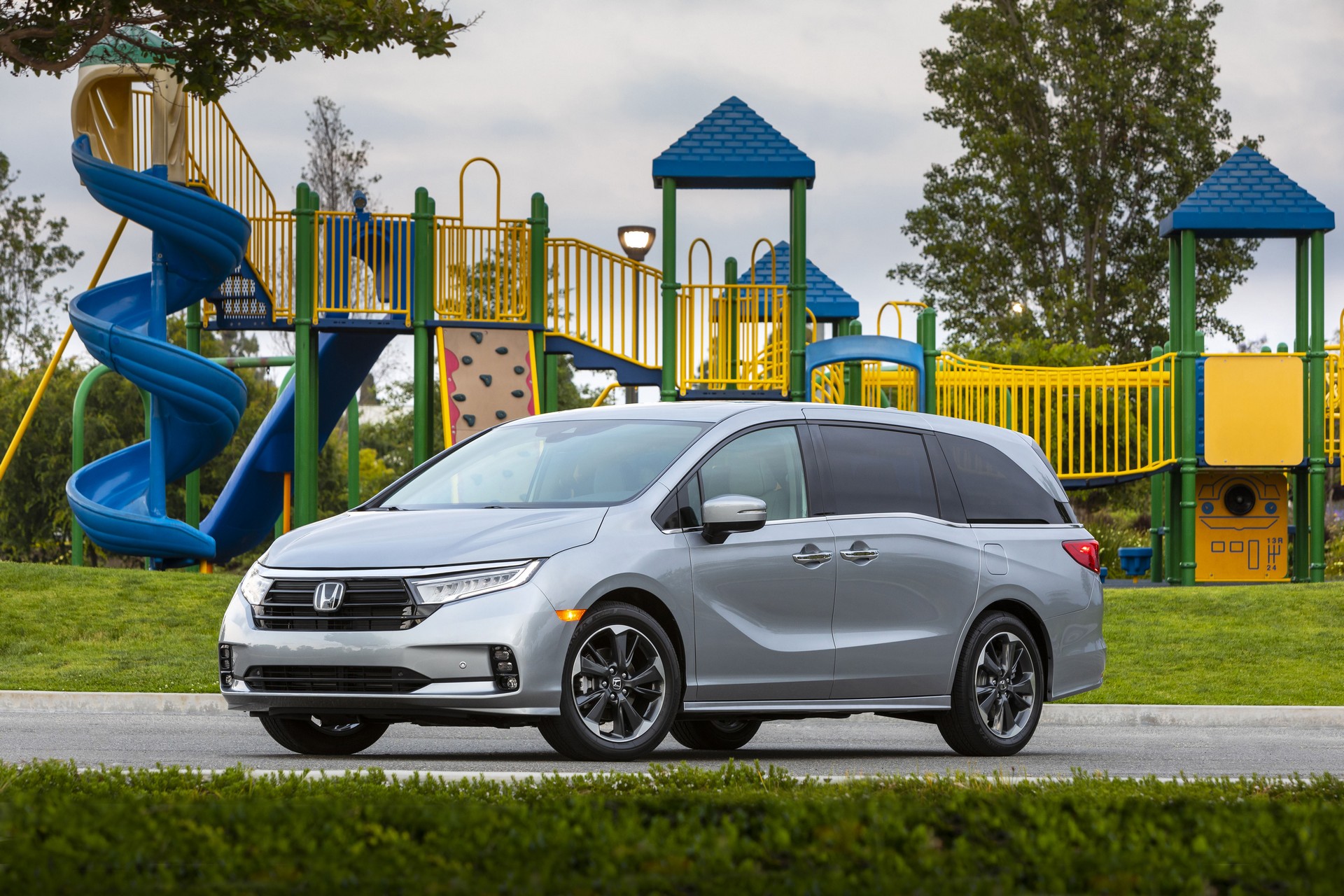 2021 Honda Odyssey Gets A Price Hike To Go Along With New Equipment And Updated Looks