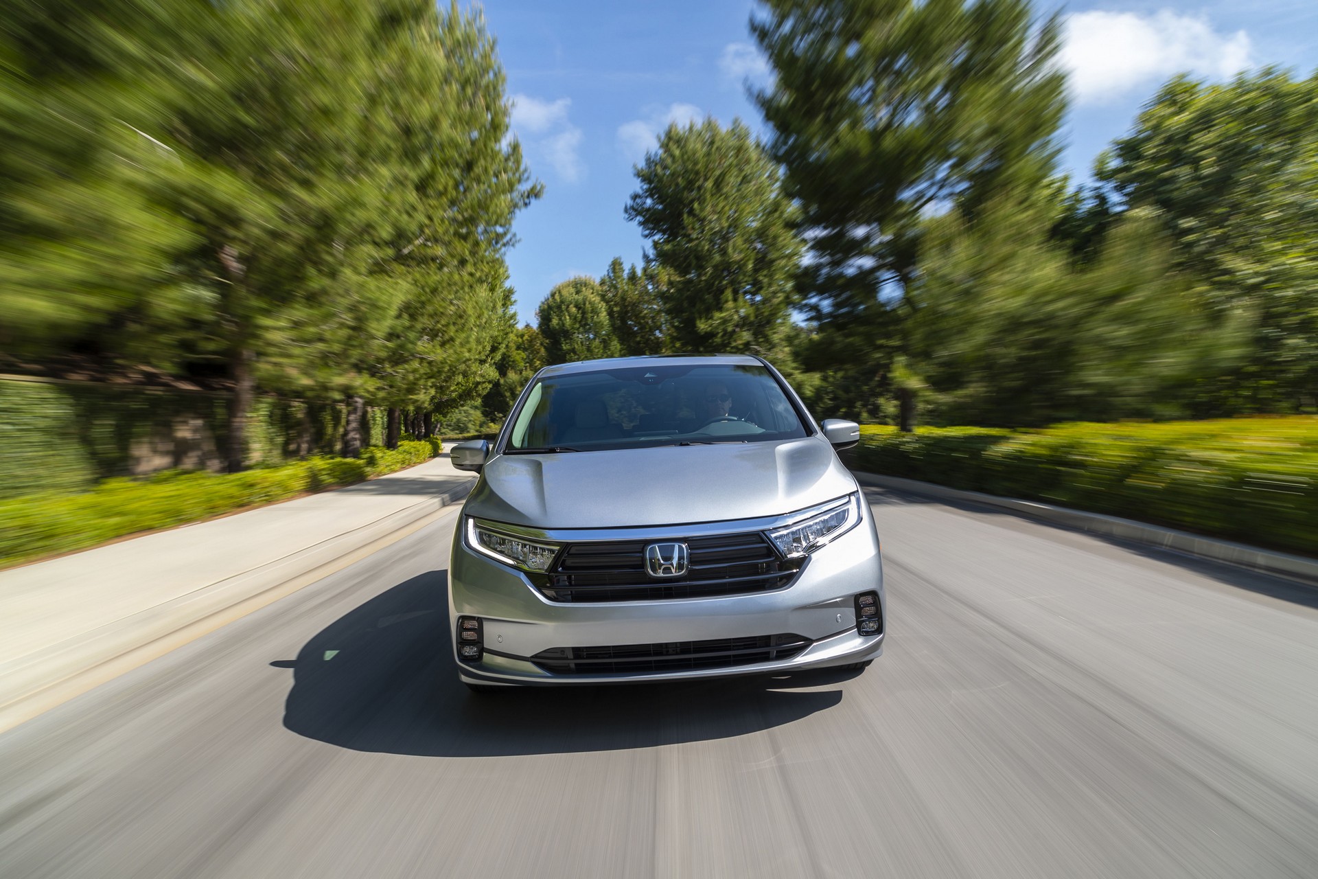 2021 Honda Odyssey Gets A Price Hike To Go Along With New Equipment And Updated Looks