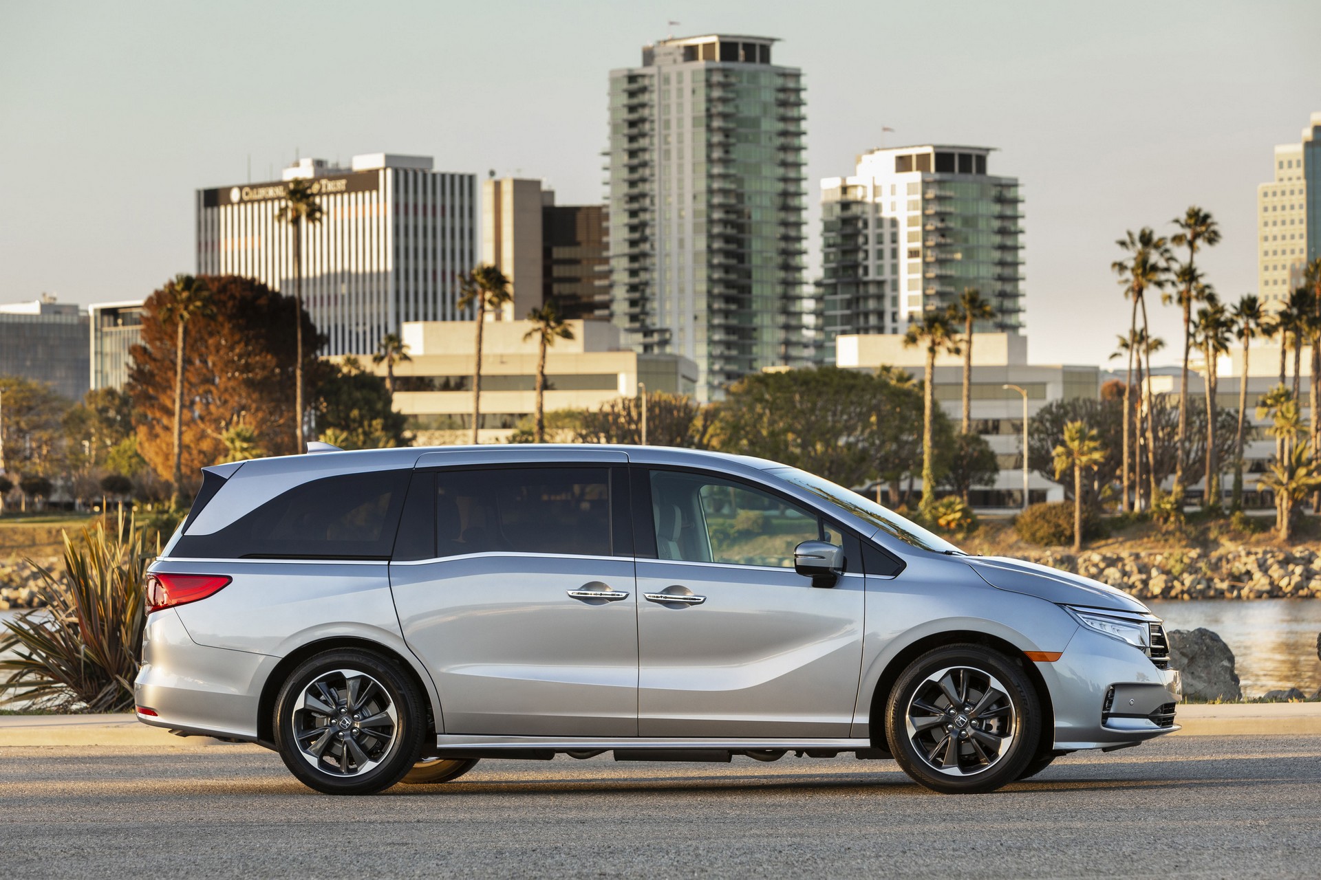 2021 Honda Odyssey Gets A Price Hike To Go Along With New Equipment And Updated Looks