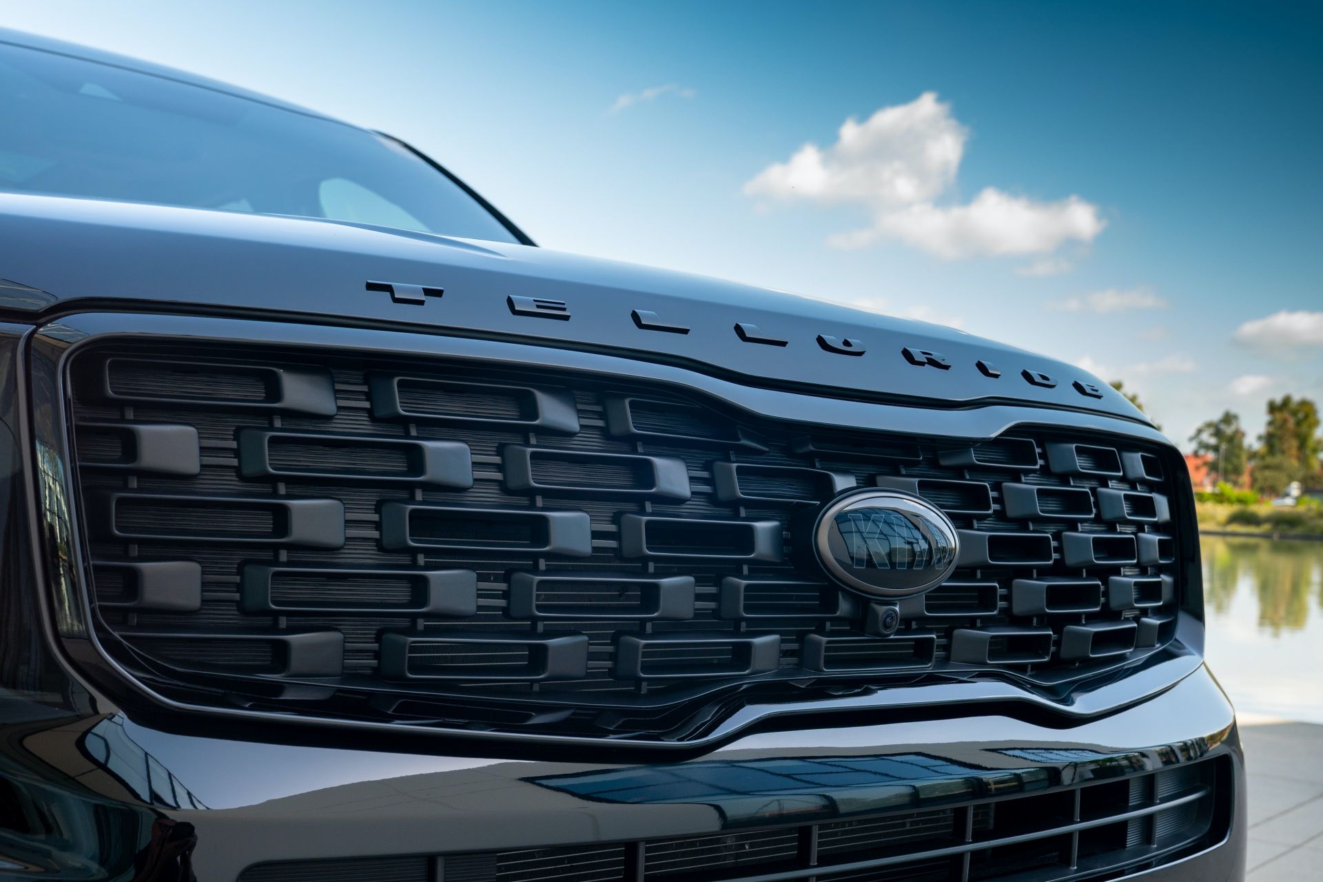 2021 Kia Telluride Nightfall Edition Chooses The Dark Side