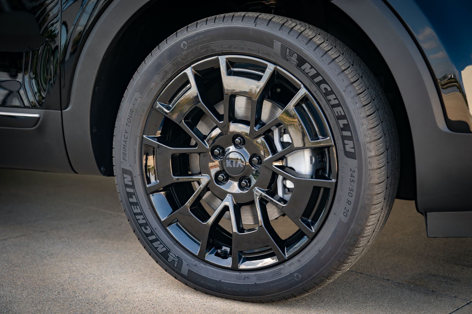 2021 Kia Telluride Nightfall Edition Chooses The Dark Side