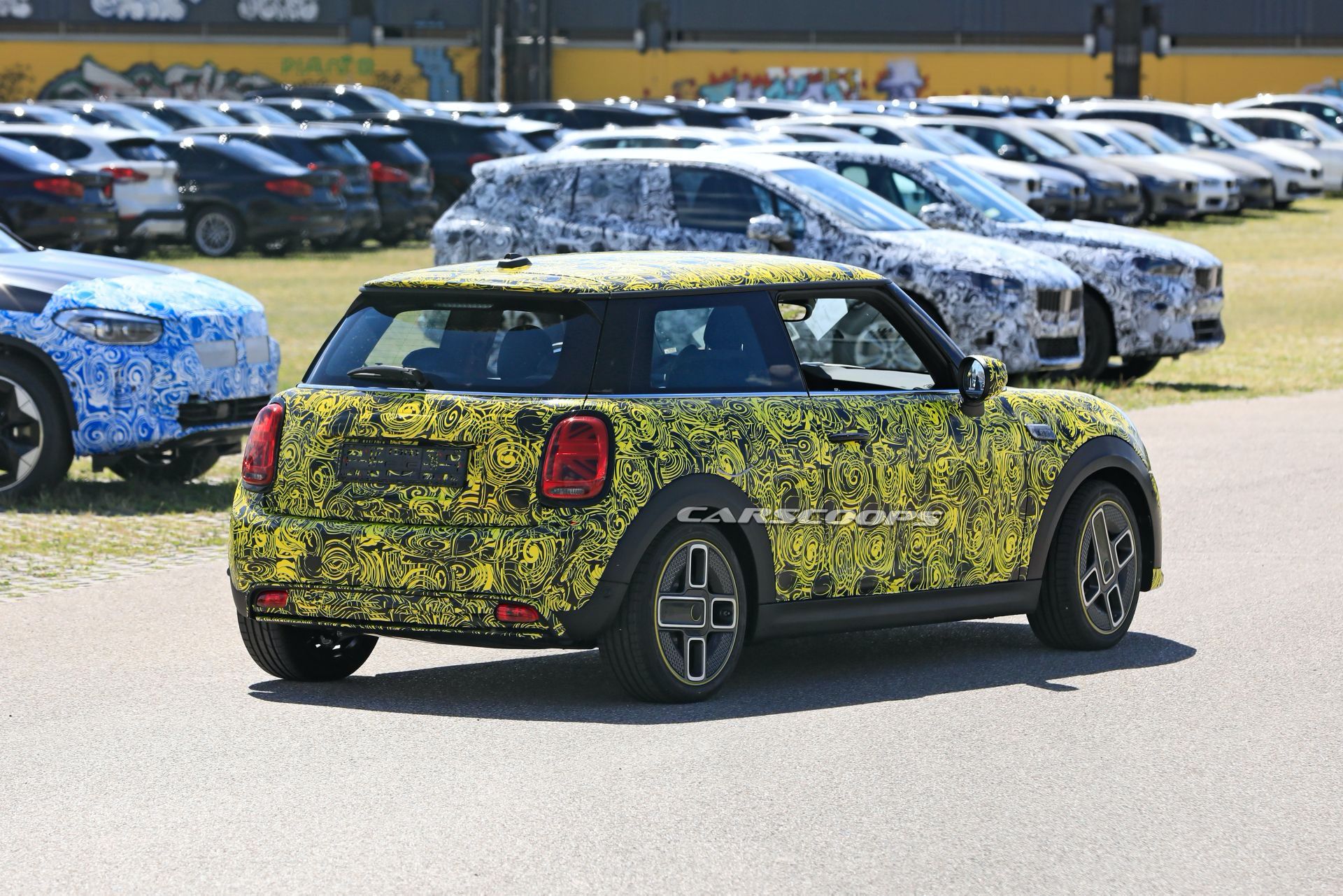 2021 MINI Cooper SE Electric City Car Already Getting A Facelift