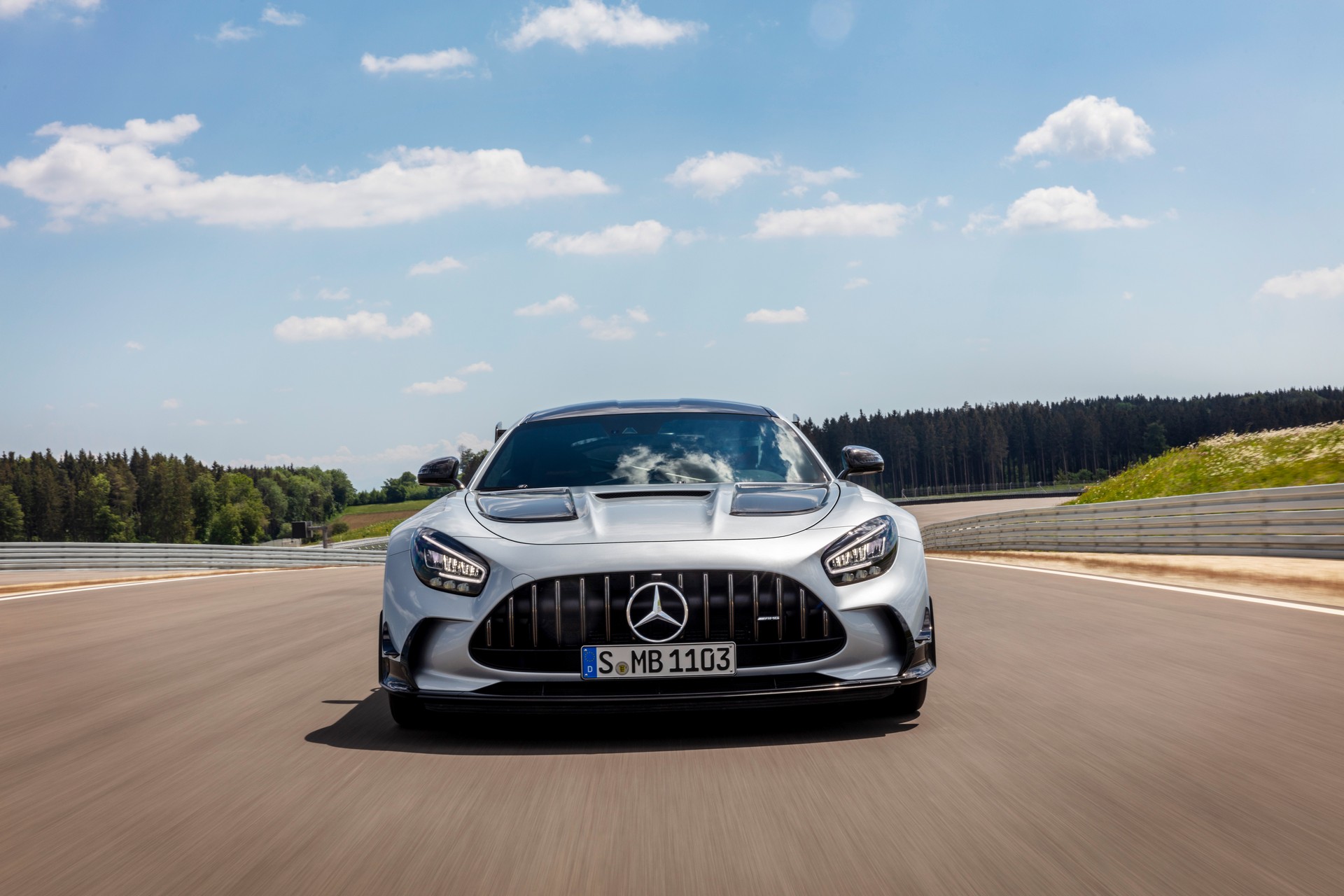 Mercedes-AMG GT Black Series Debuts With 720 HP And Top Speed Of 202 MPH