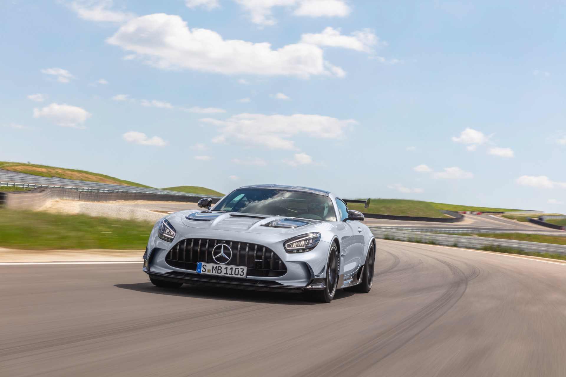 Mercedes-AMG GT Black Series Debuts With 720 HP And Top Speed Of 202 MPH