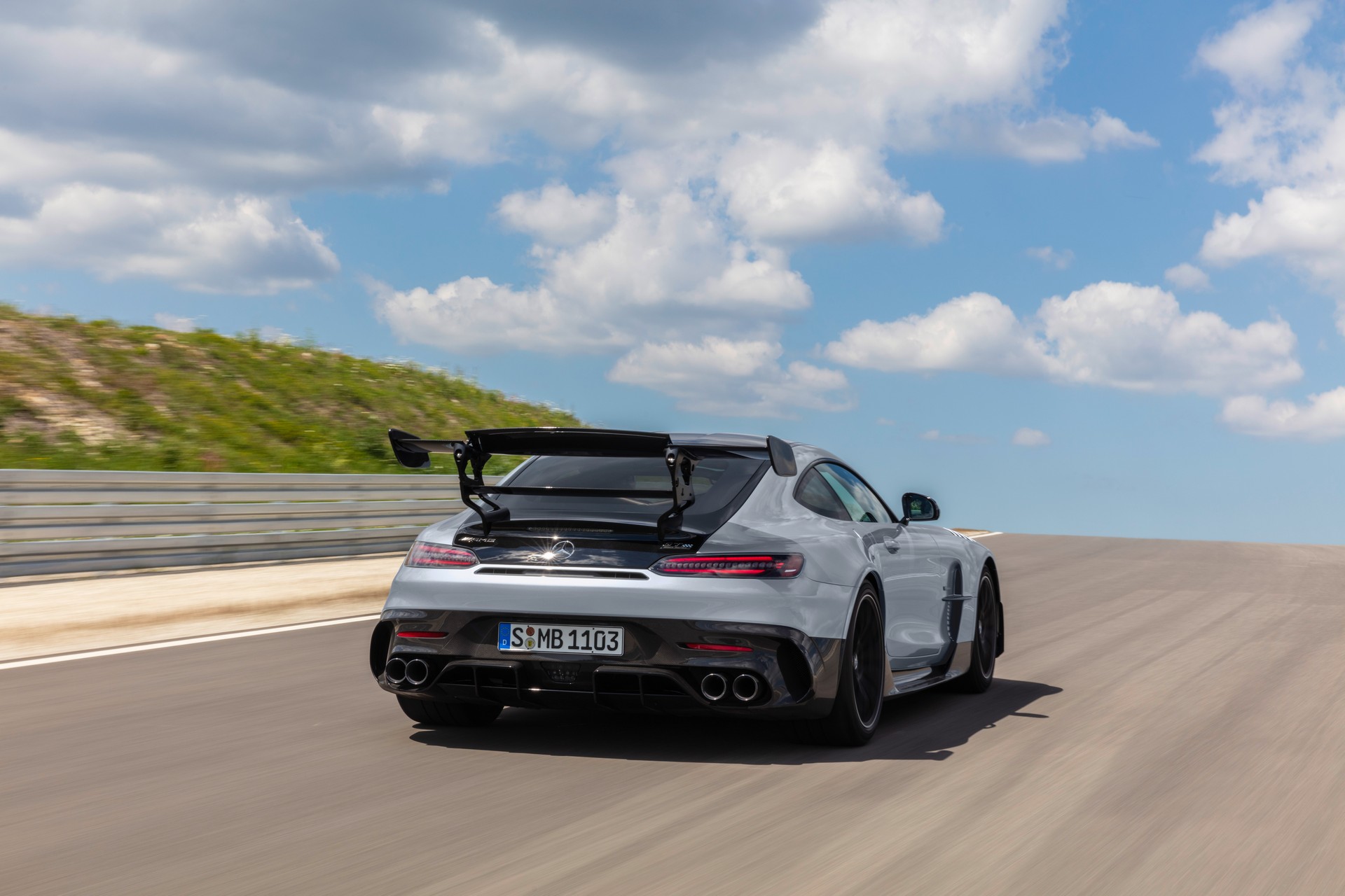 Mercedes-AMG GT Black Series Debuts With 720 HP And Top Speed Of 202 MPH