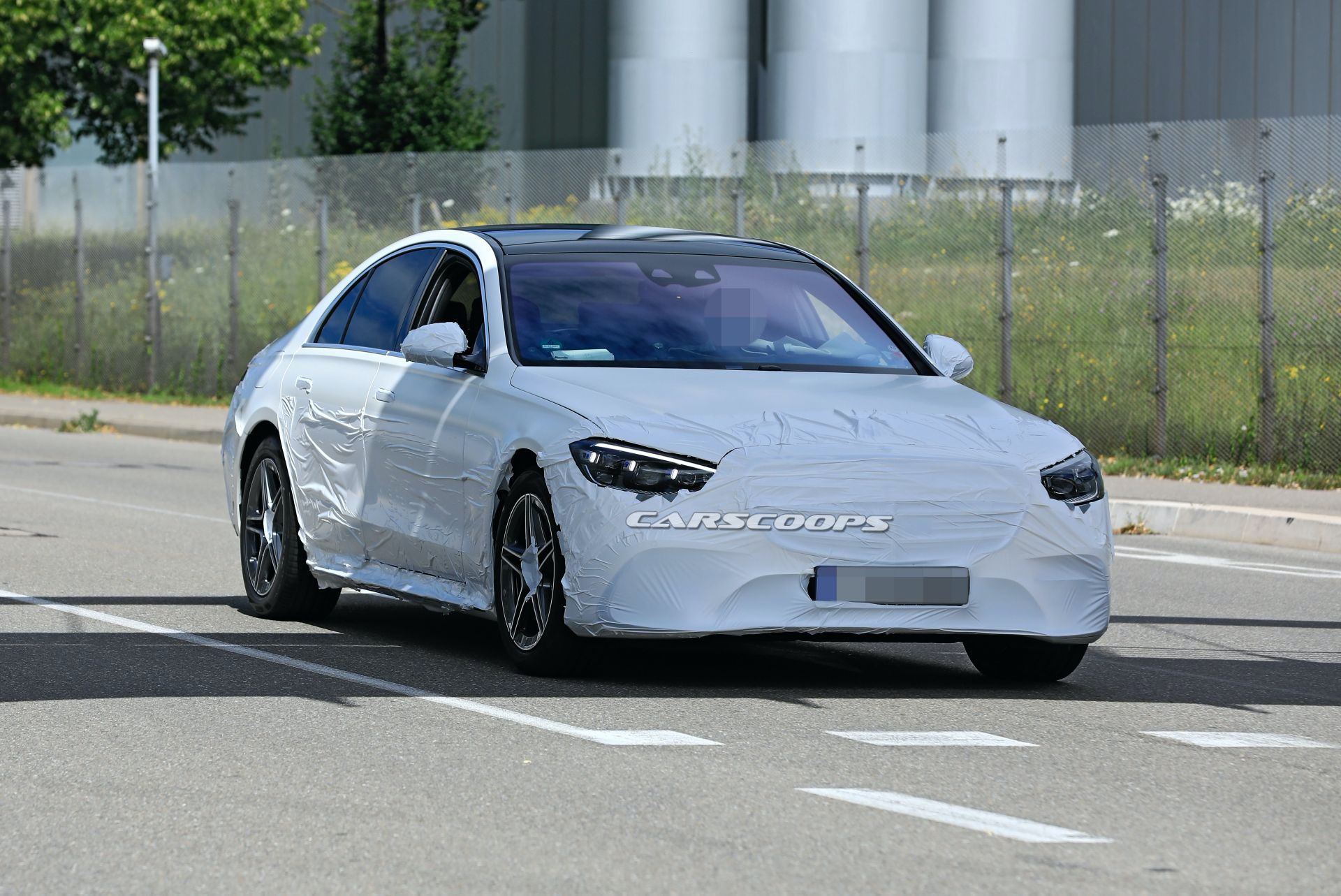 2021 Mercedes S-Class Changes Camo, Reveals New Lights And AMG Line Bits