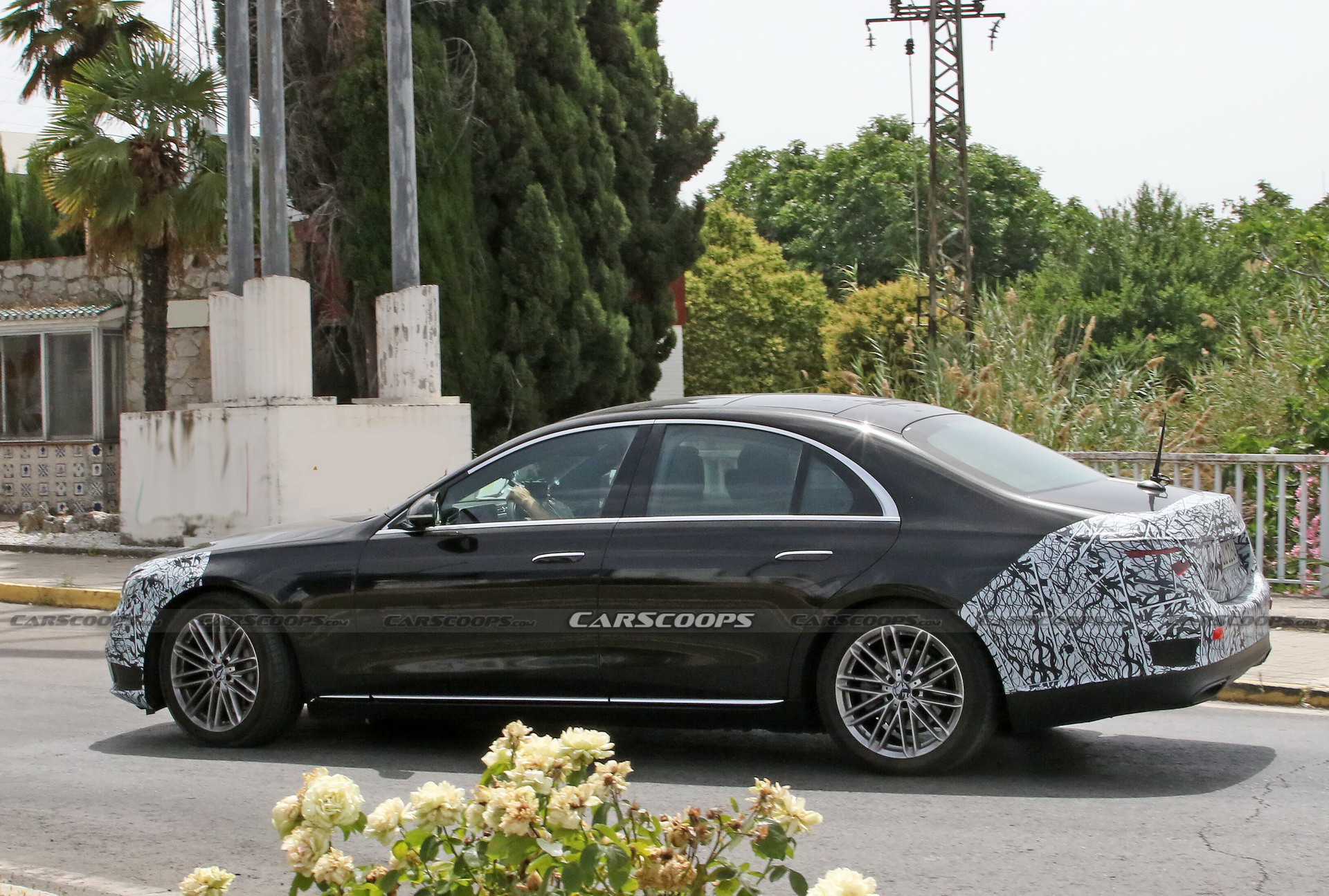 Here’s Another Up-Close Look At The 2021 Mercedes-Benz S-Class