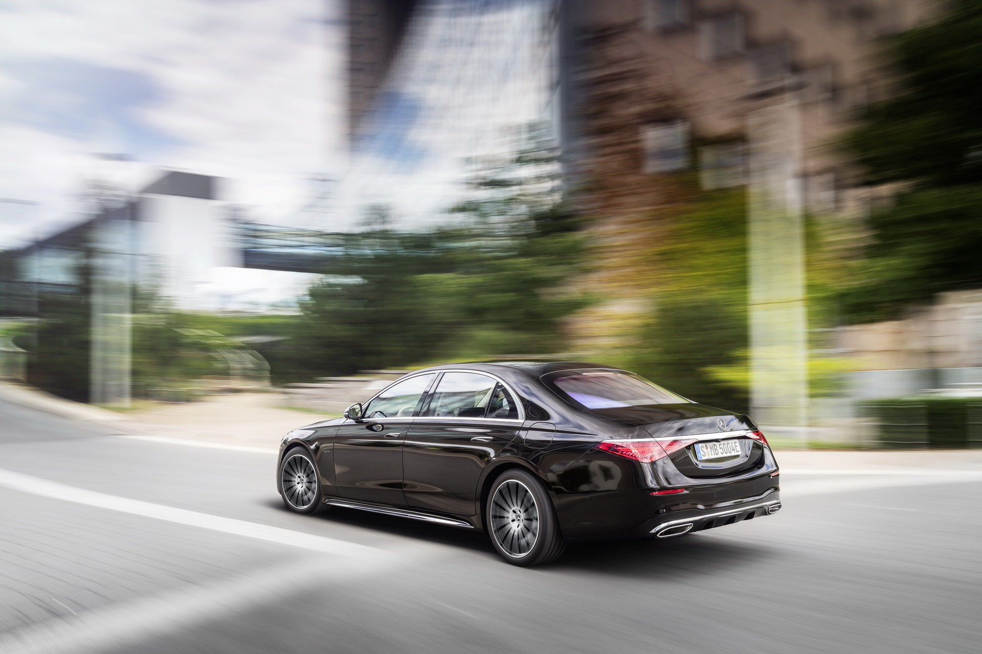 2021 Mercedes S-Class Goes Official: All Hail The New Luxury King (+250 Photos & Videos)