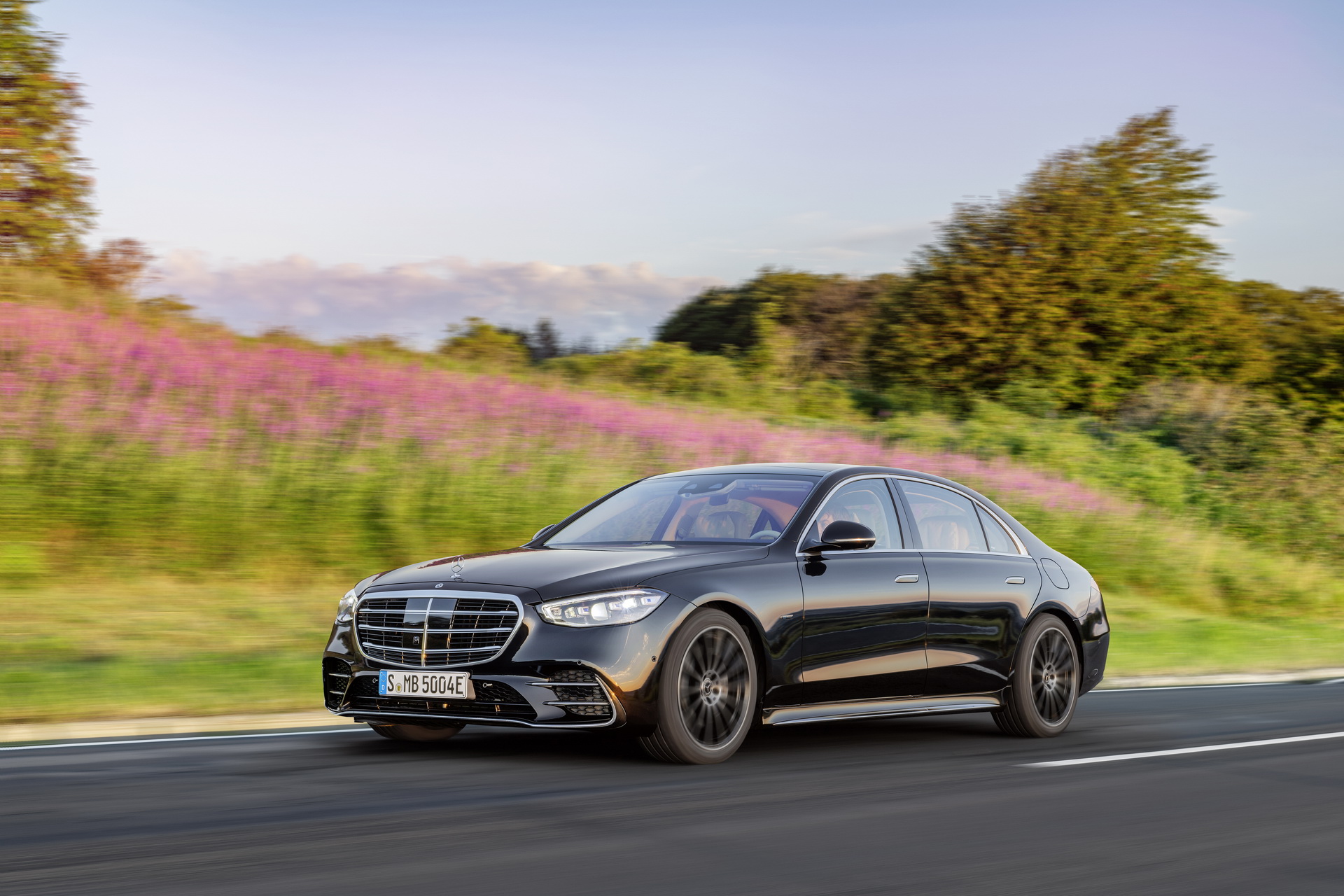 2021 Mercedes S-Class Goes Official: All Hail The New Luxury King (+250 Photos & Videos)