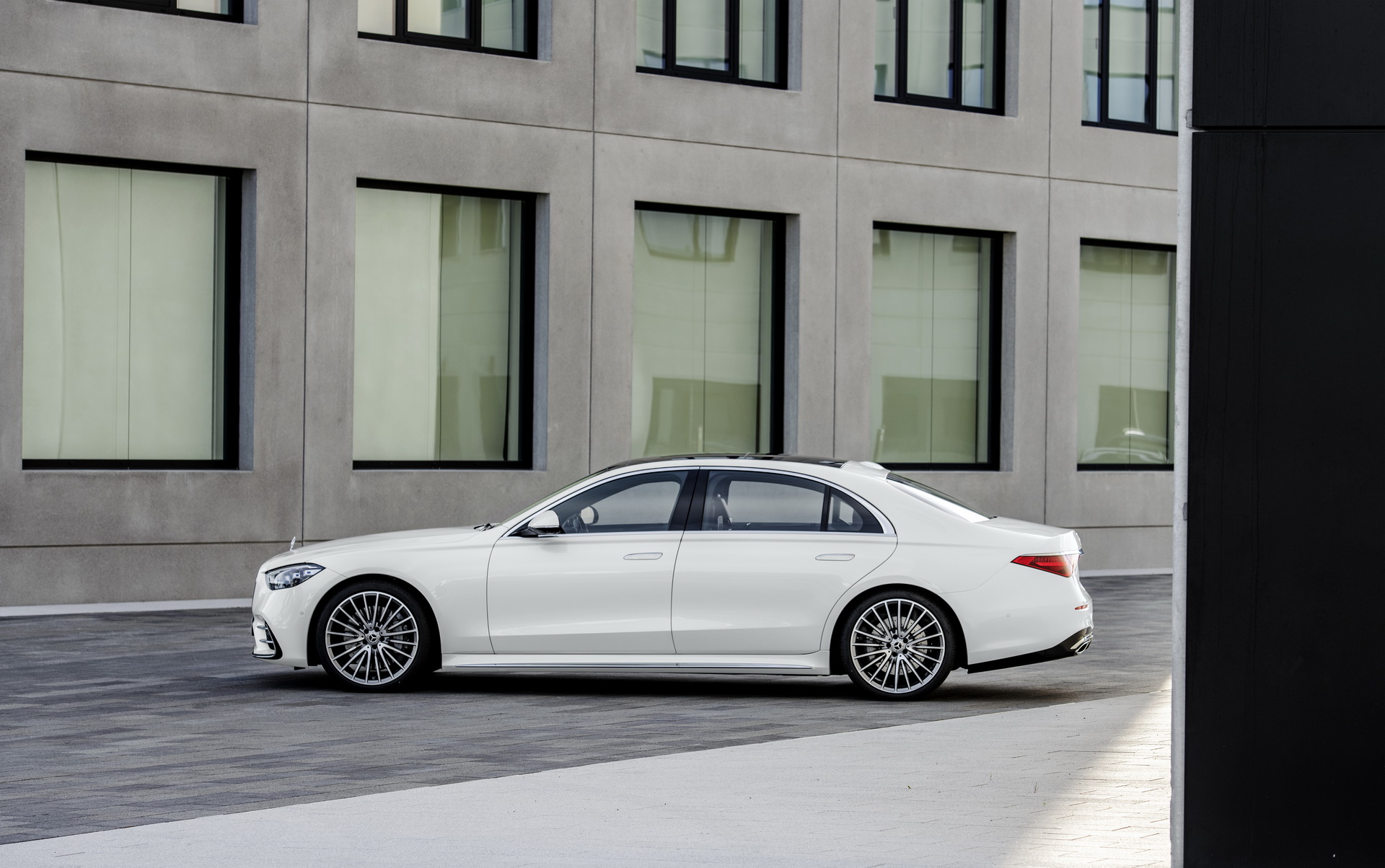 2021 Mercedes S-Class Goes Official: All Hail The New Luxury King (+250 Photos & Videos)