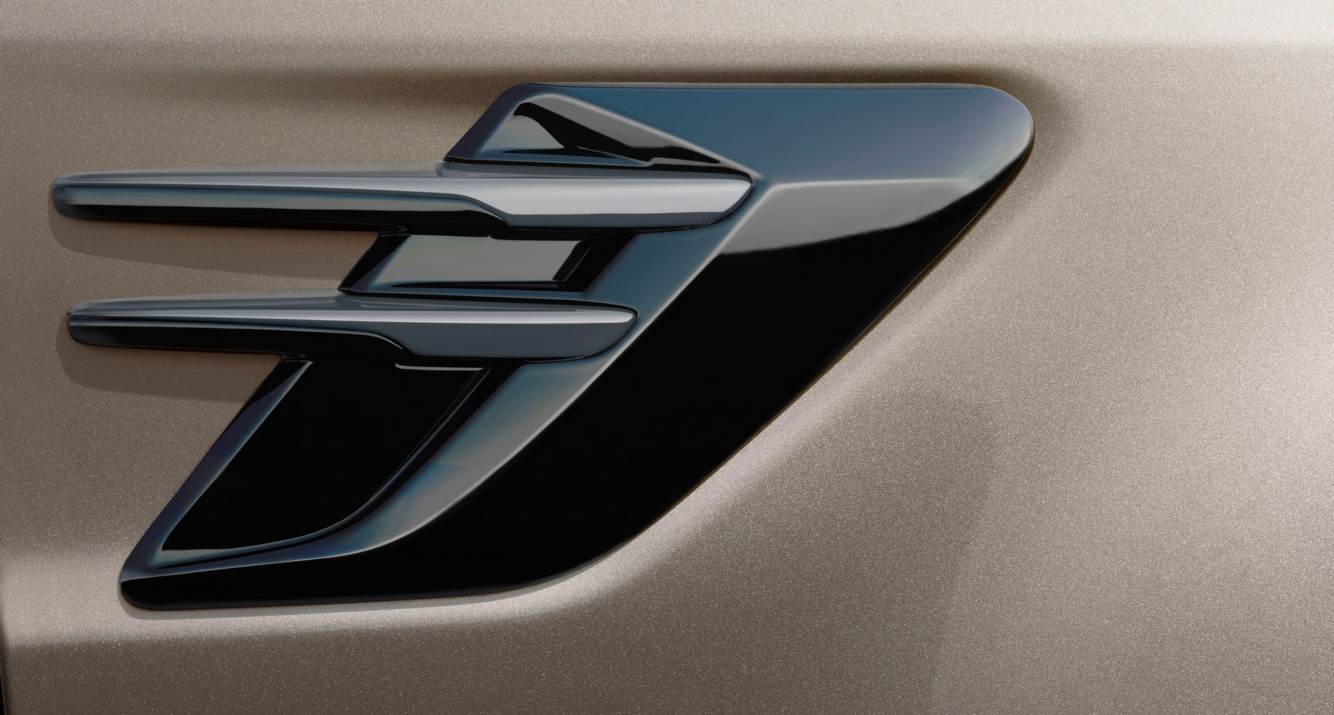 2021 Range Rover Sport Lands With SVR Carbon Edition And More