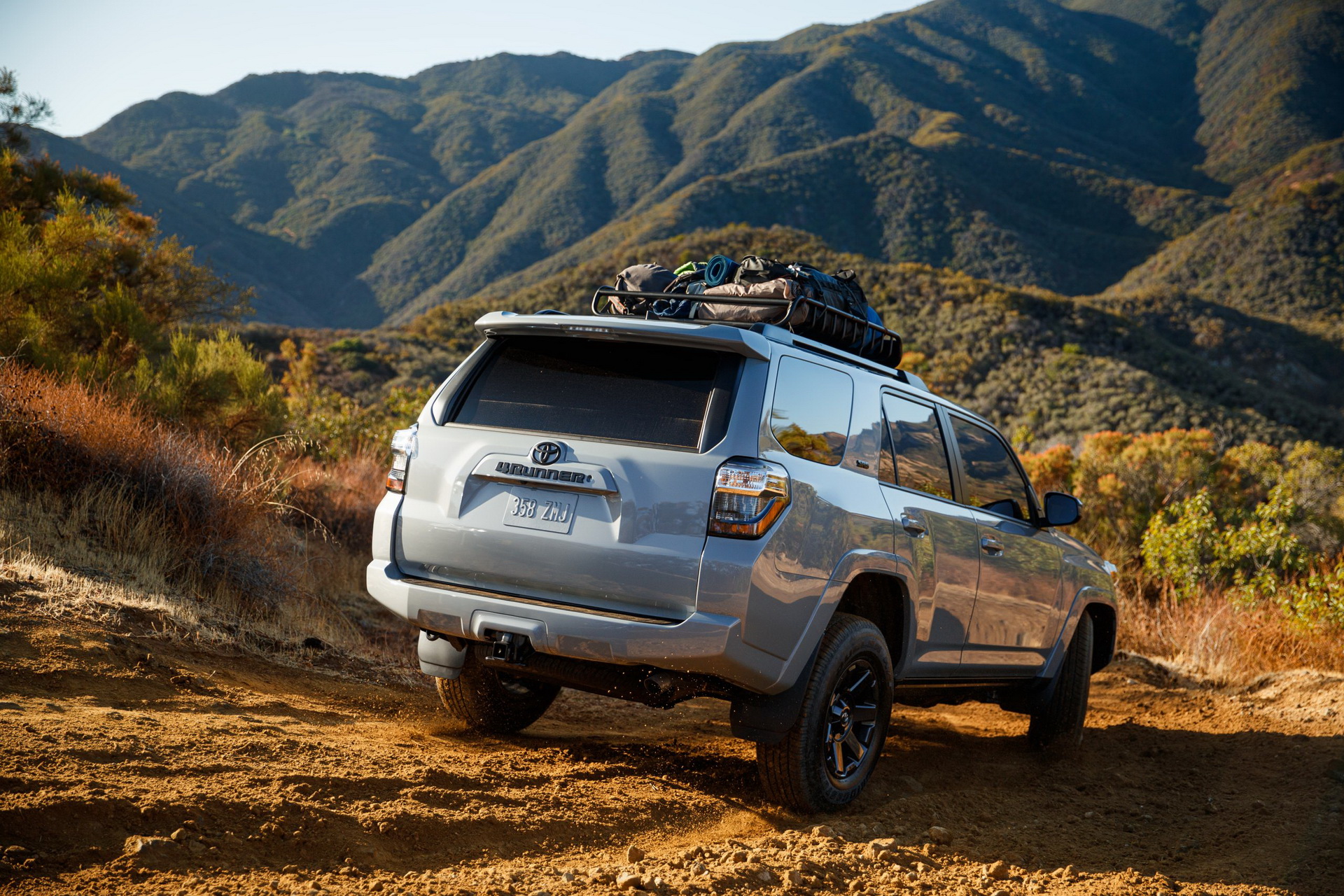 21 Toyota 4runner Trd Pro Receives Retuned Shocks New Special Edition Carscoops