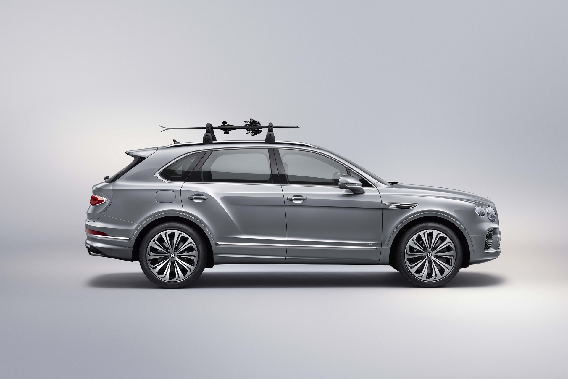 2021 Bentley Bentayga Official Accessories Help The Rich Practice Their Hobbies