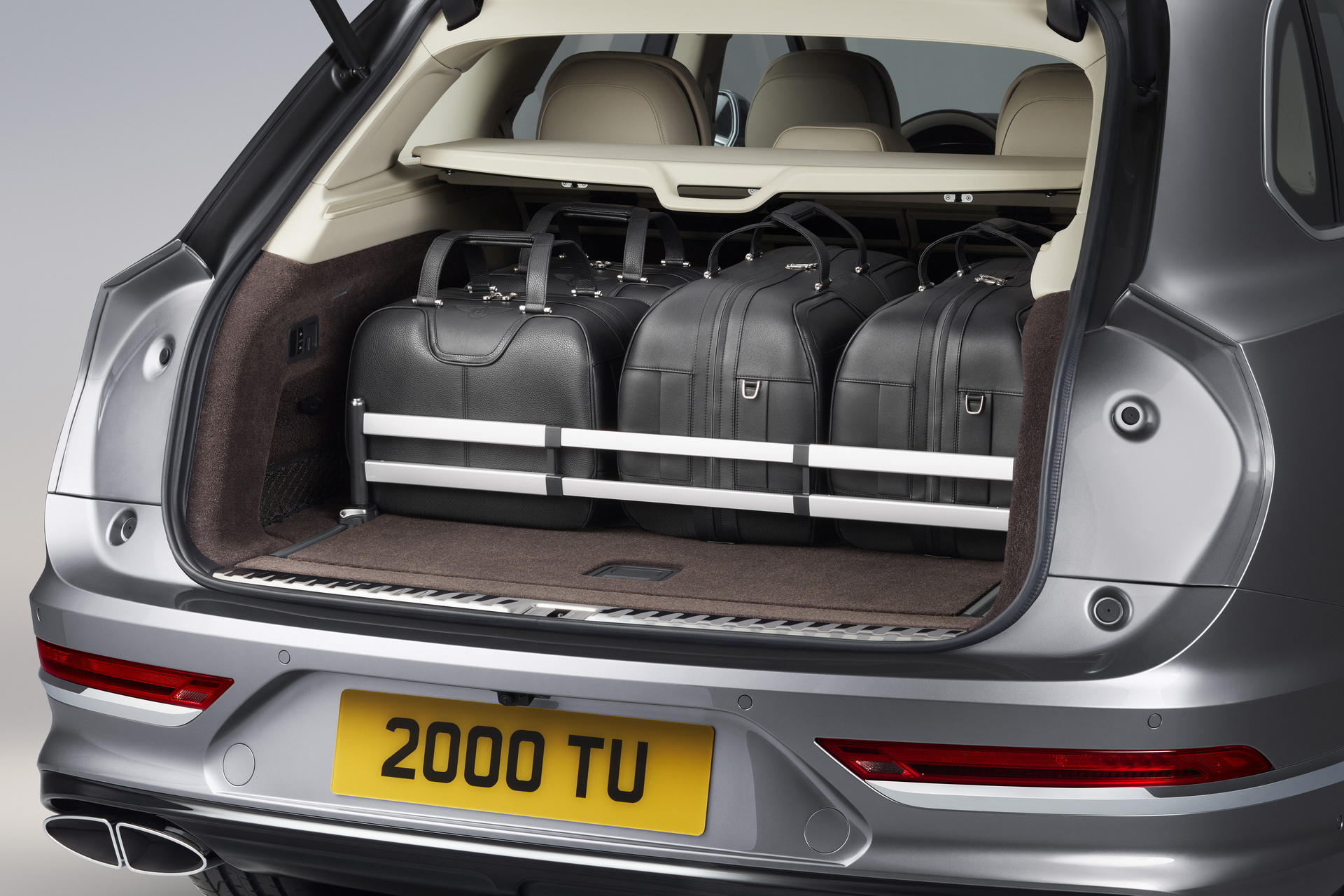 2021 Bentley Bentayga Official Accessories Help The Rich Practice Their Hobbies