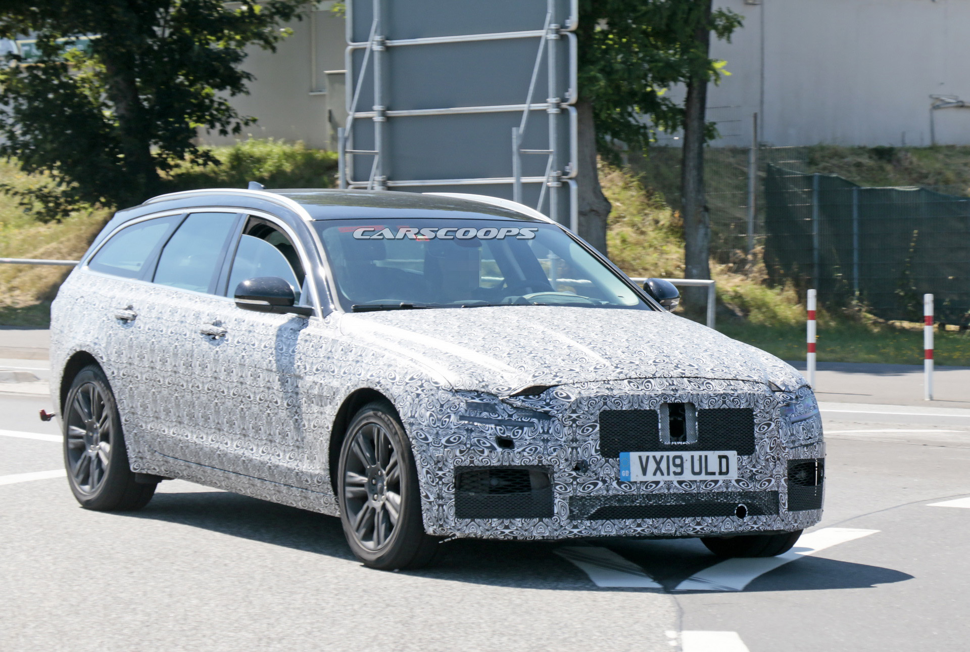 2021 Jaguar XF Sportbrake Wants To Make A Stand In The Executive Estate Segment