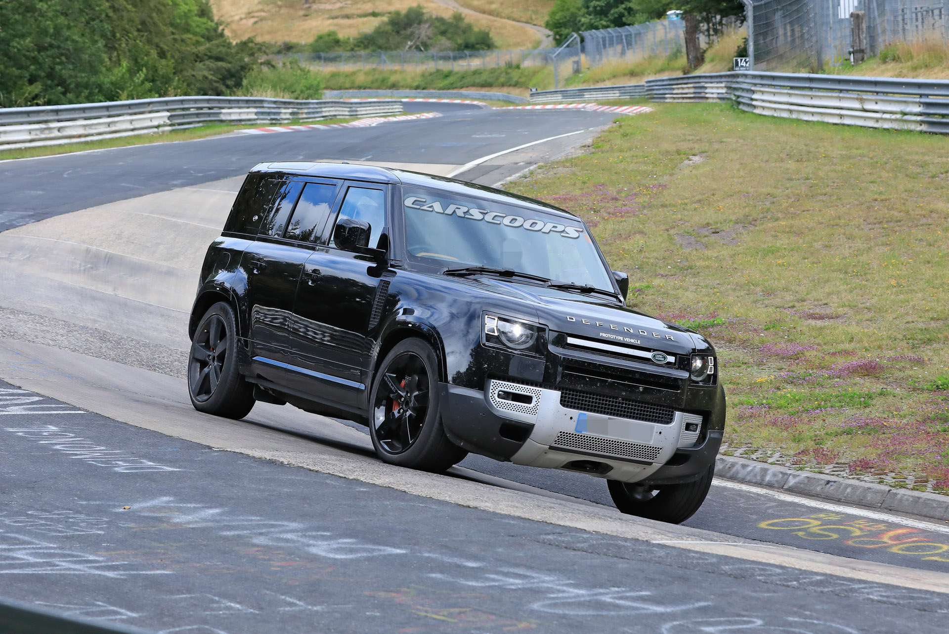 Does The 2021 Land Rover Defender V8 Look Better In Black?