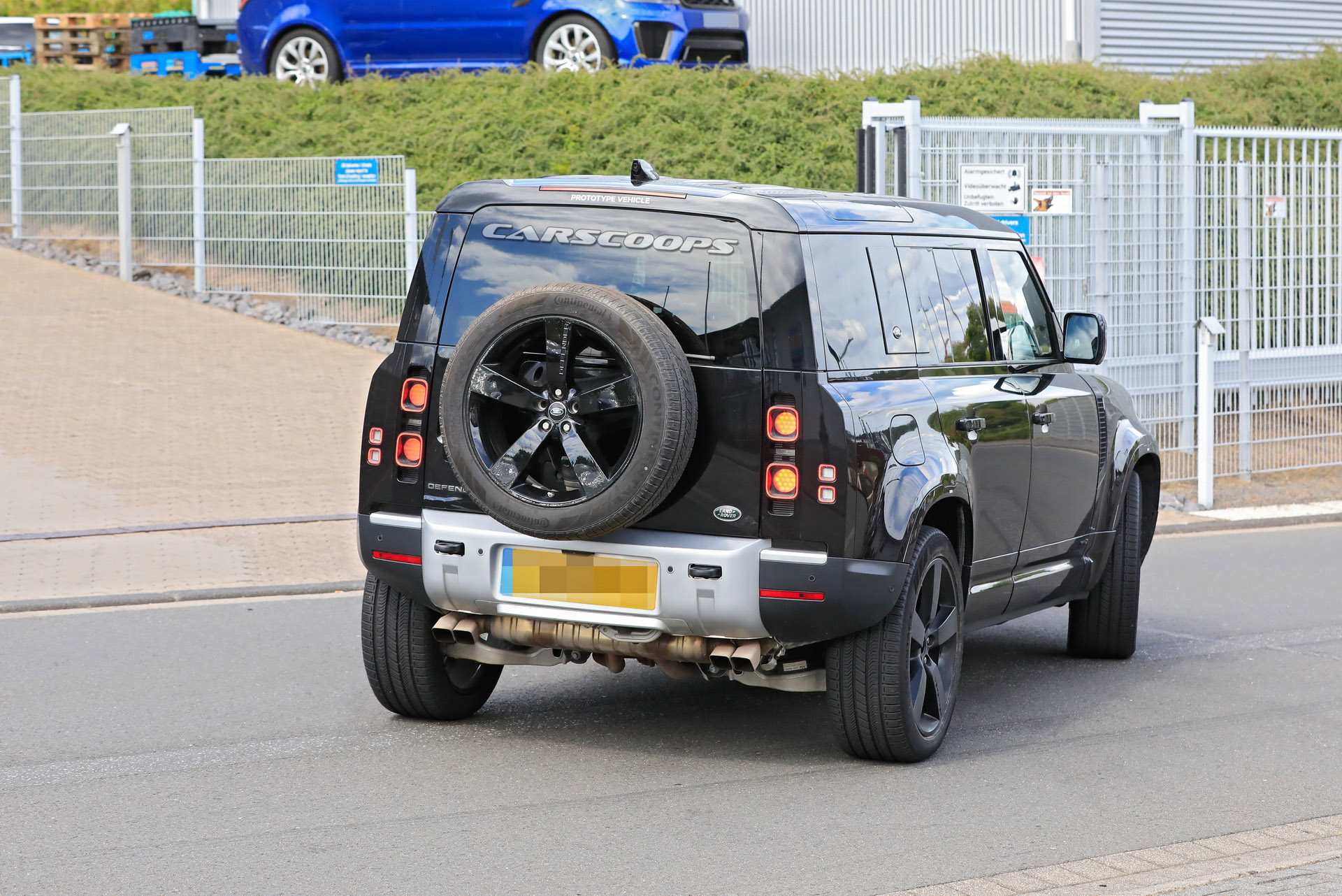 Does The 2021 Land Rover Defender V8 Look Better In Black?