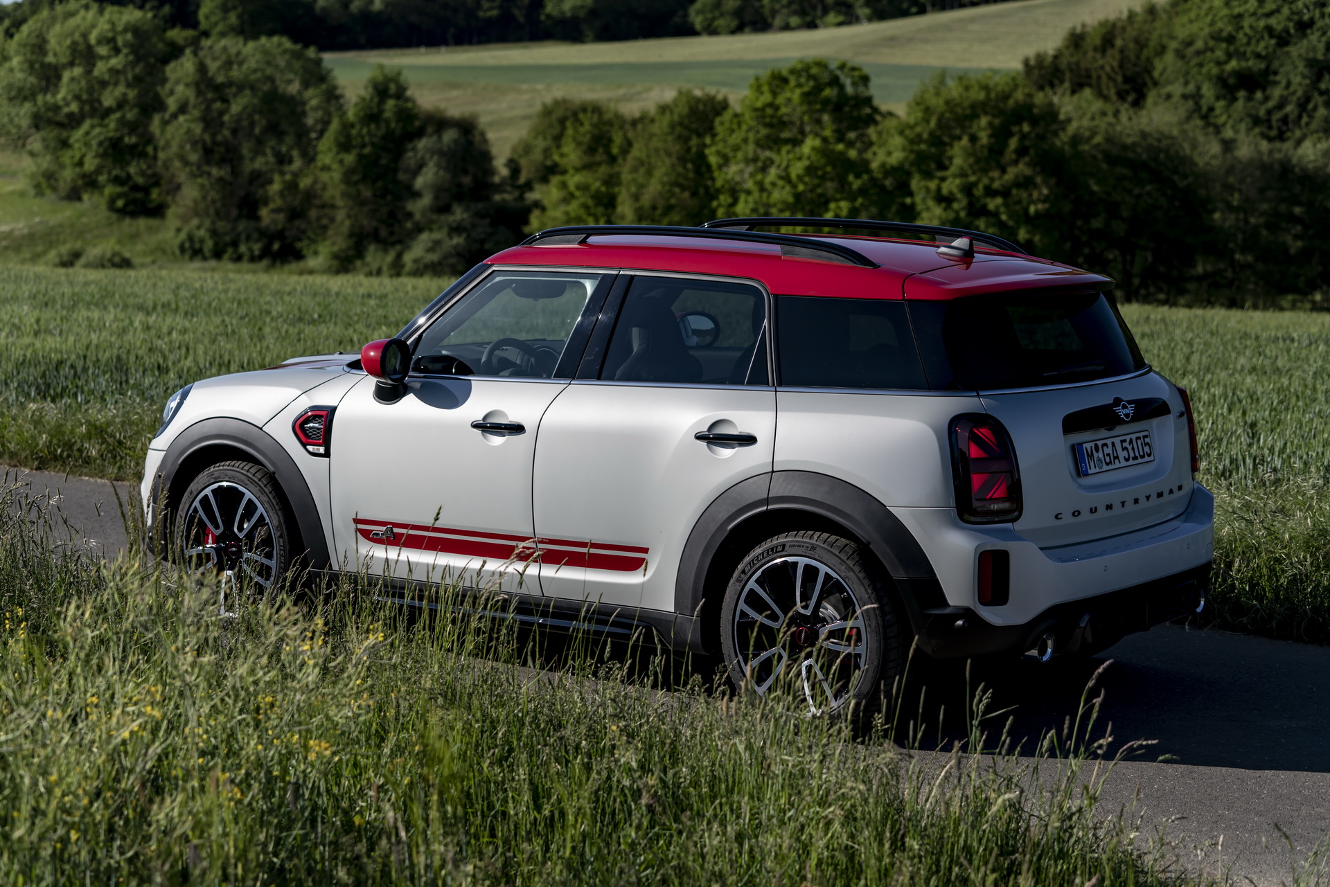 MINI Plays Spot The Differences With 2021 JCW Countryman ...