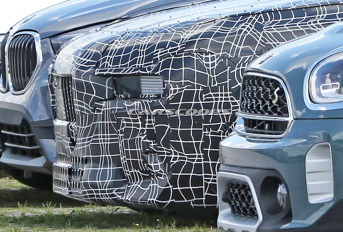 Next-Gen BMW 7-Series Spied Wearing Production Body
