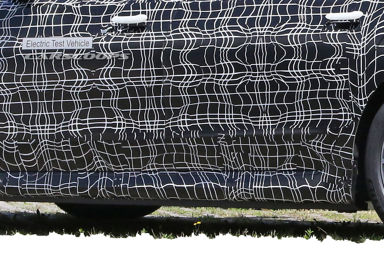 Next-Gen BMW 7-Series Spied Wearing Production Body