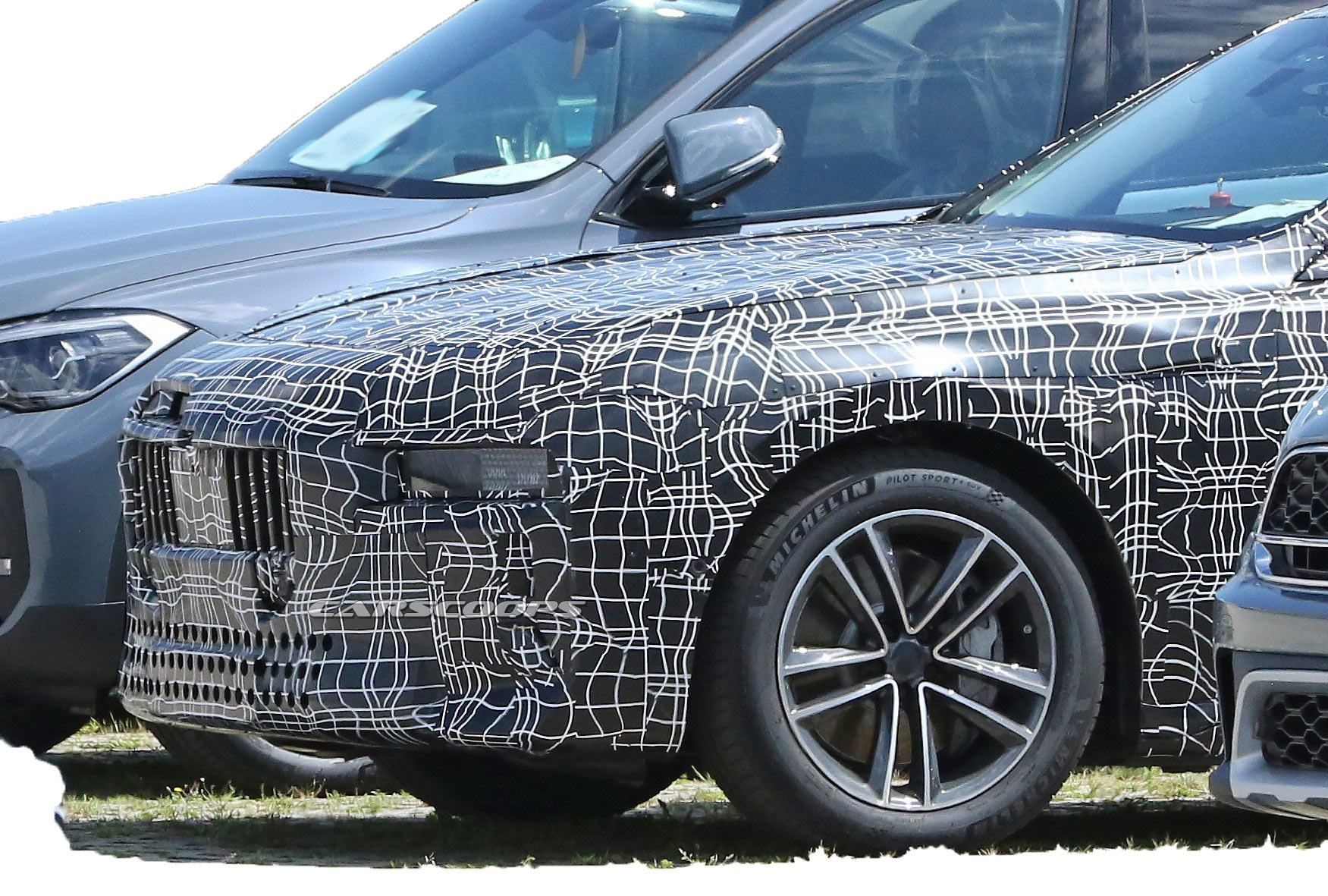 Next-Gen BMW 7-Series Spied Wearing Production Body