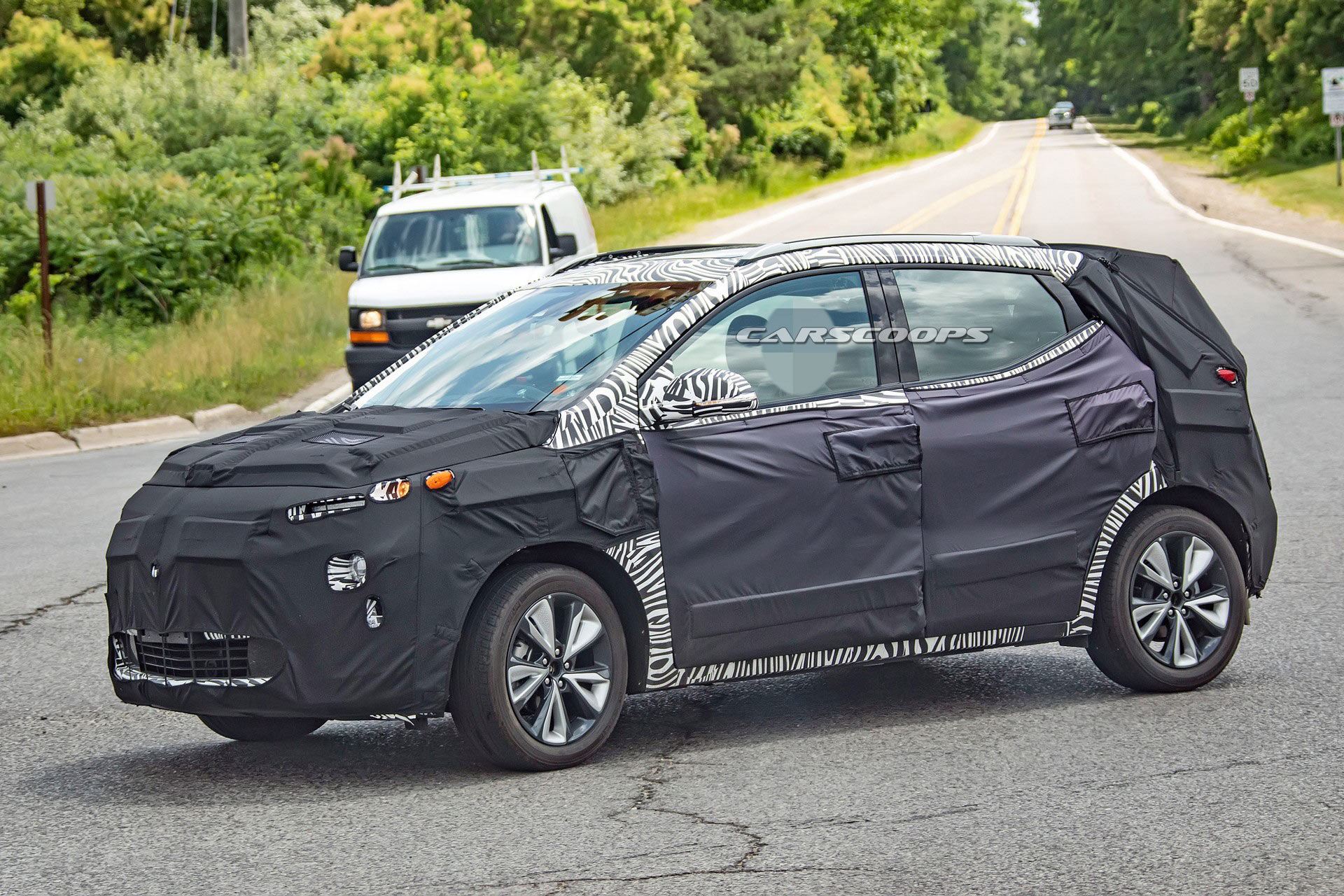 2022 Bolt EUV Spied Inside And Out, Won’t Be A Clone Of China’s Buick Velite 7