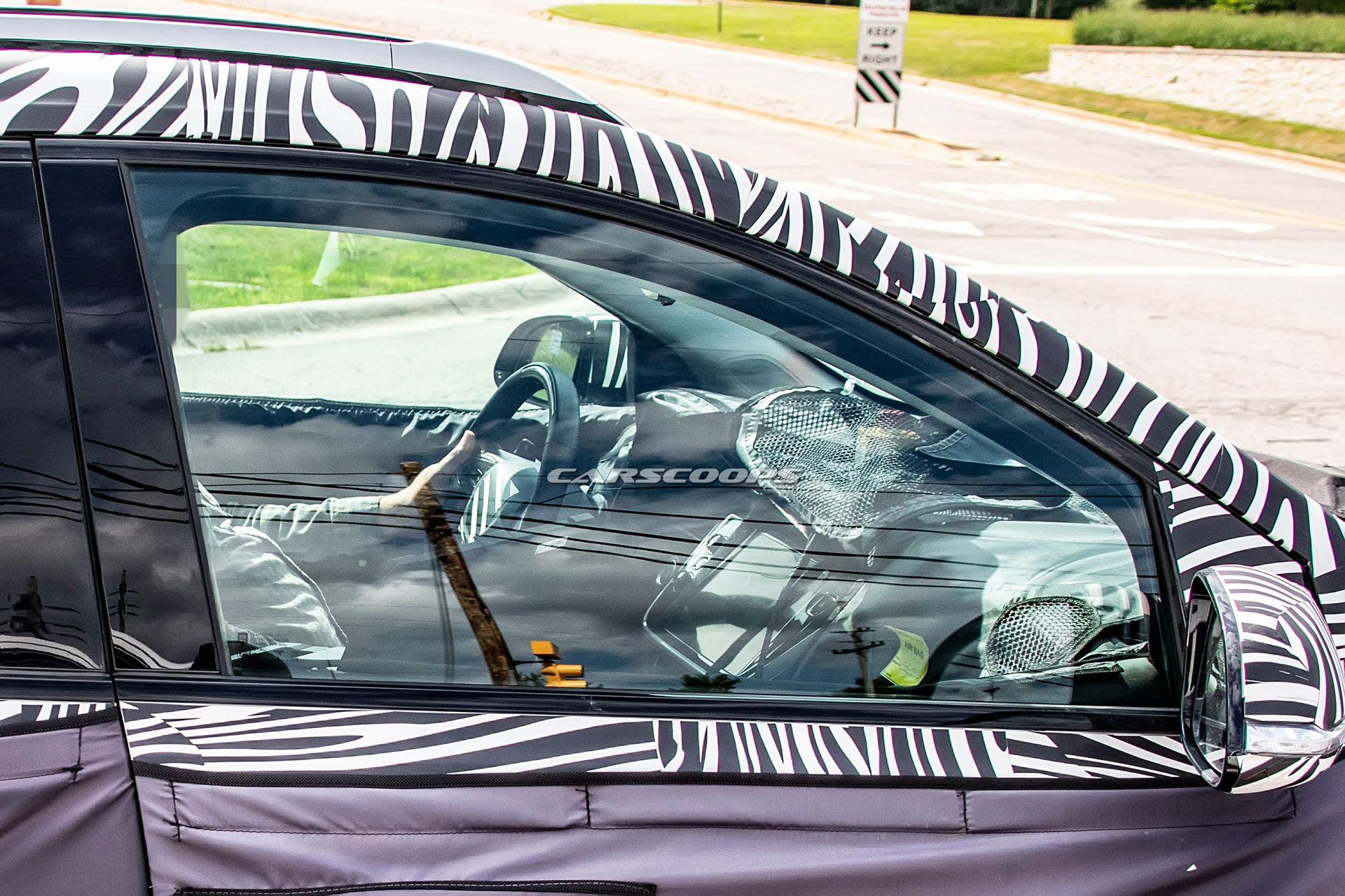 2022 Bolt EUV Spied Inside And Out, Won’t Be A Clone Of China’s Buick Velite 7