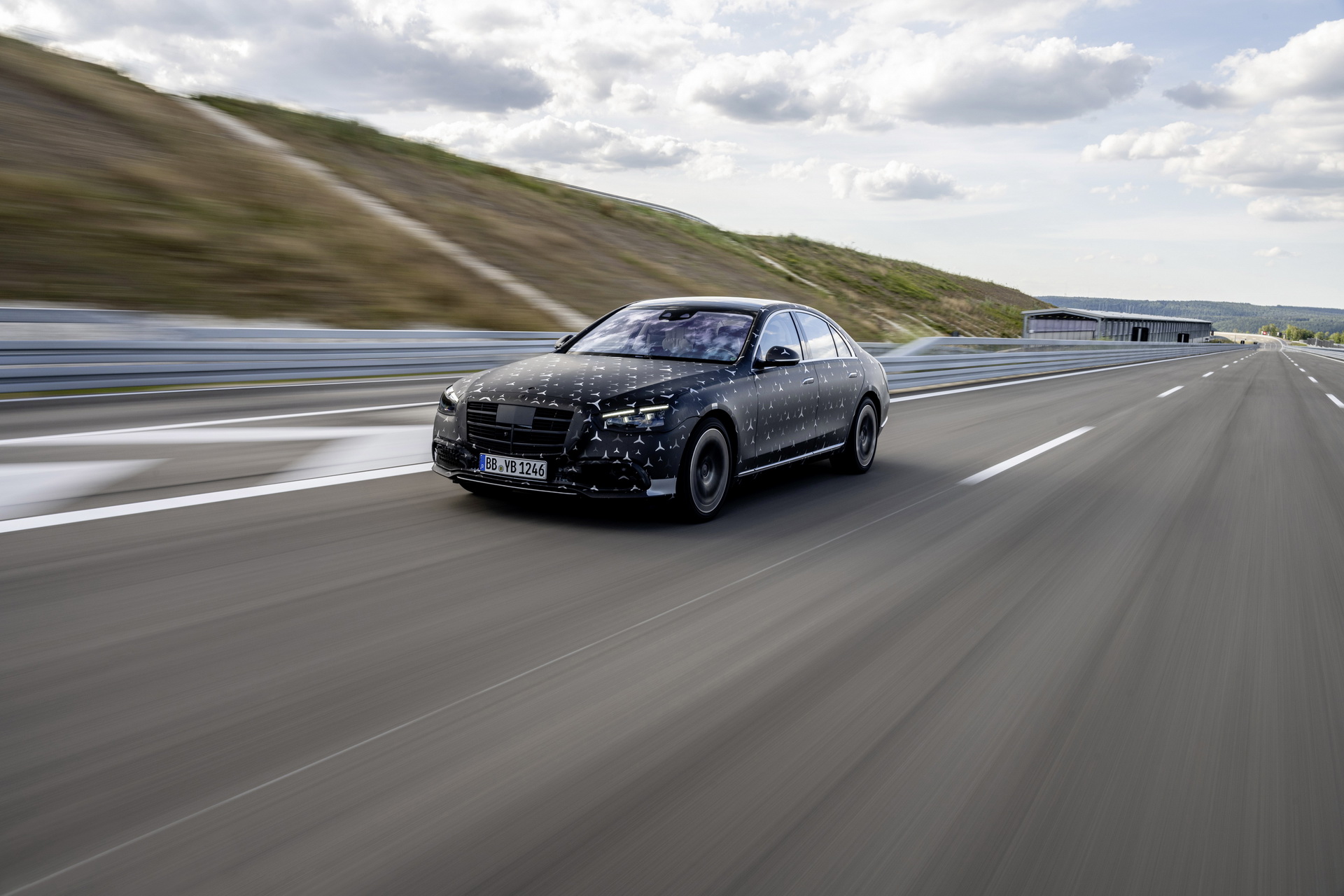 2021 Mercedes-Benz S-Class Will Be A Tech Fest, From Rear-Axle Steering To Trick Suspension