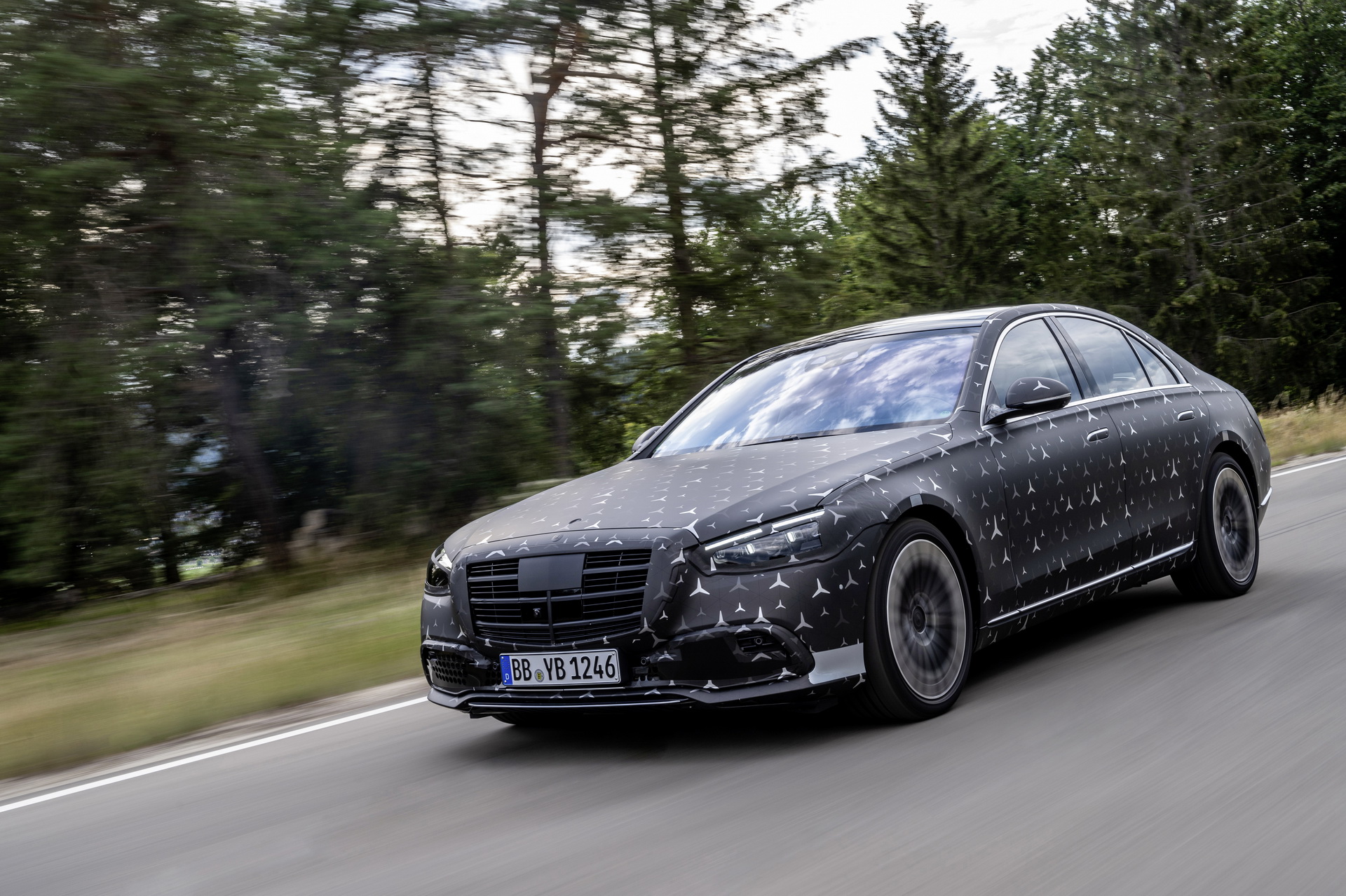 2021 Mercedes-Benz S-Class Will Be A Tech Fest, From Rear-Axle Steering To Trick Suspension