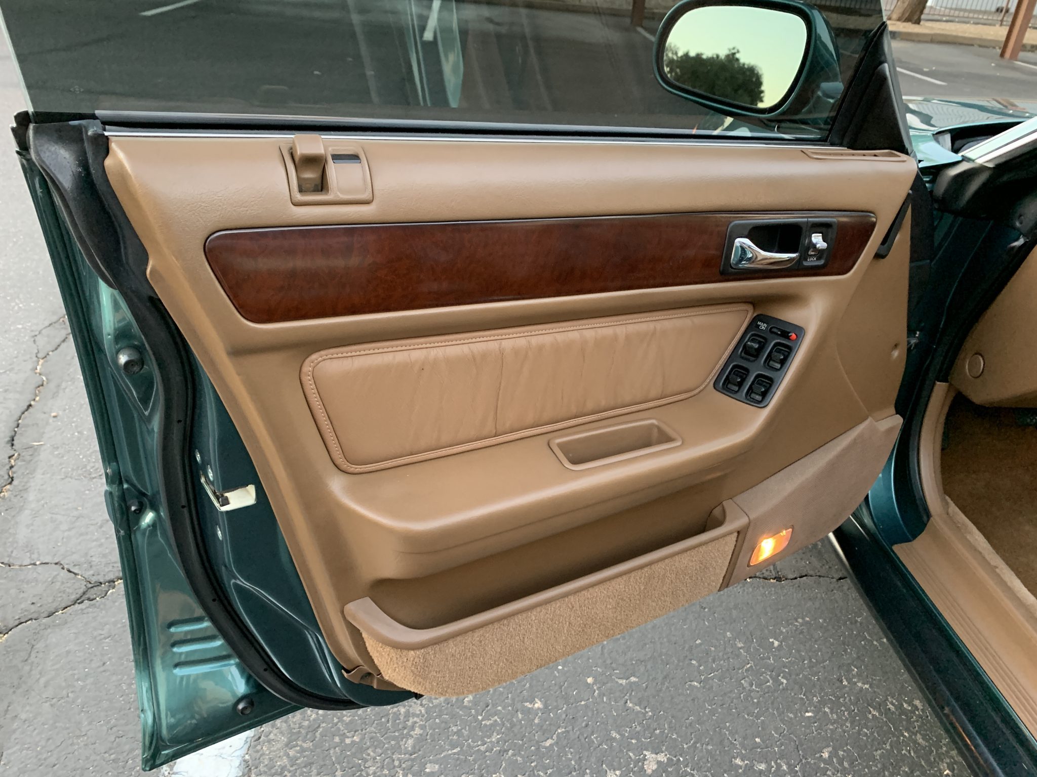 Can We Interest You In A Five-Cylinder 1994 Acura Vigor?