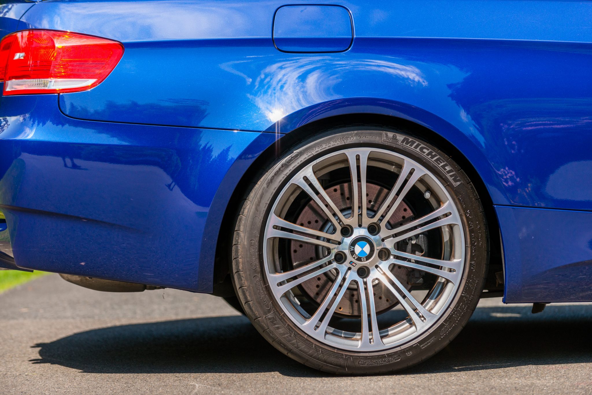 Low-Mileage BMW E92 M3 Has A Six-Speed Manual And A Roaring V8