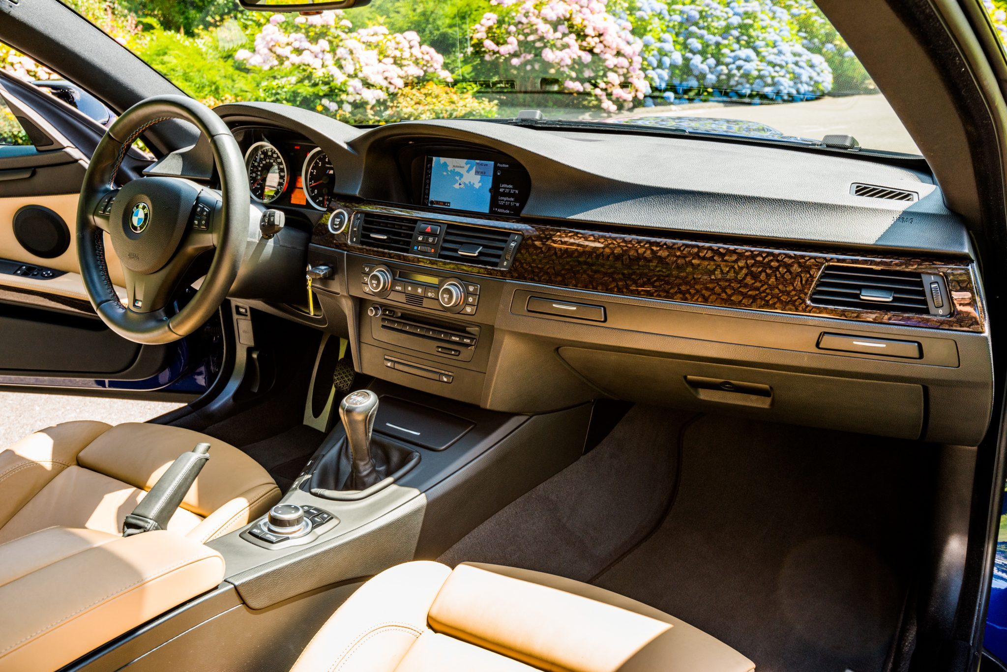 Low-Mileage BMW E92 M3 Has A Six-Speed Manual And A Roaring V8