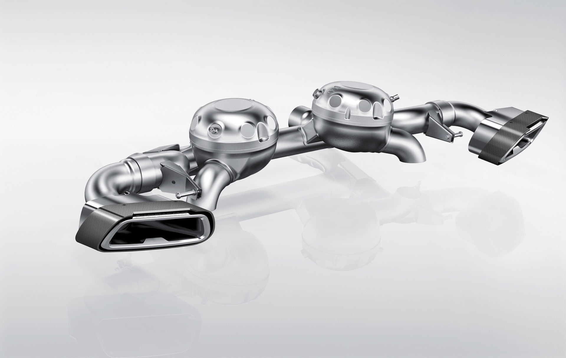 BMW Unveils M Performance Parts For New 5-Series, M5, And M5 Competition