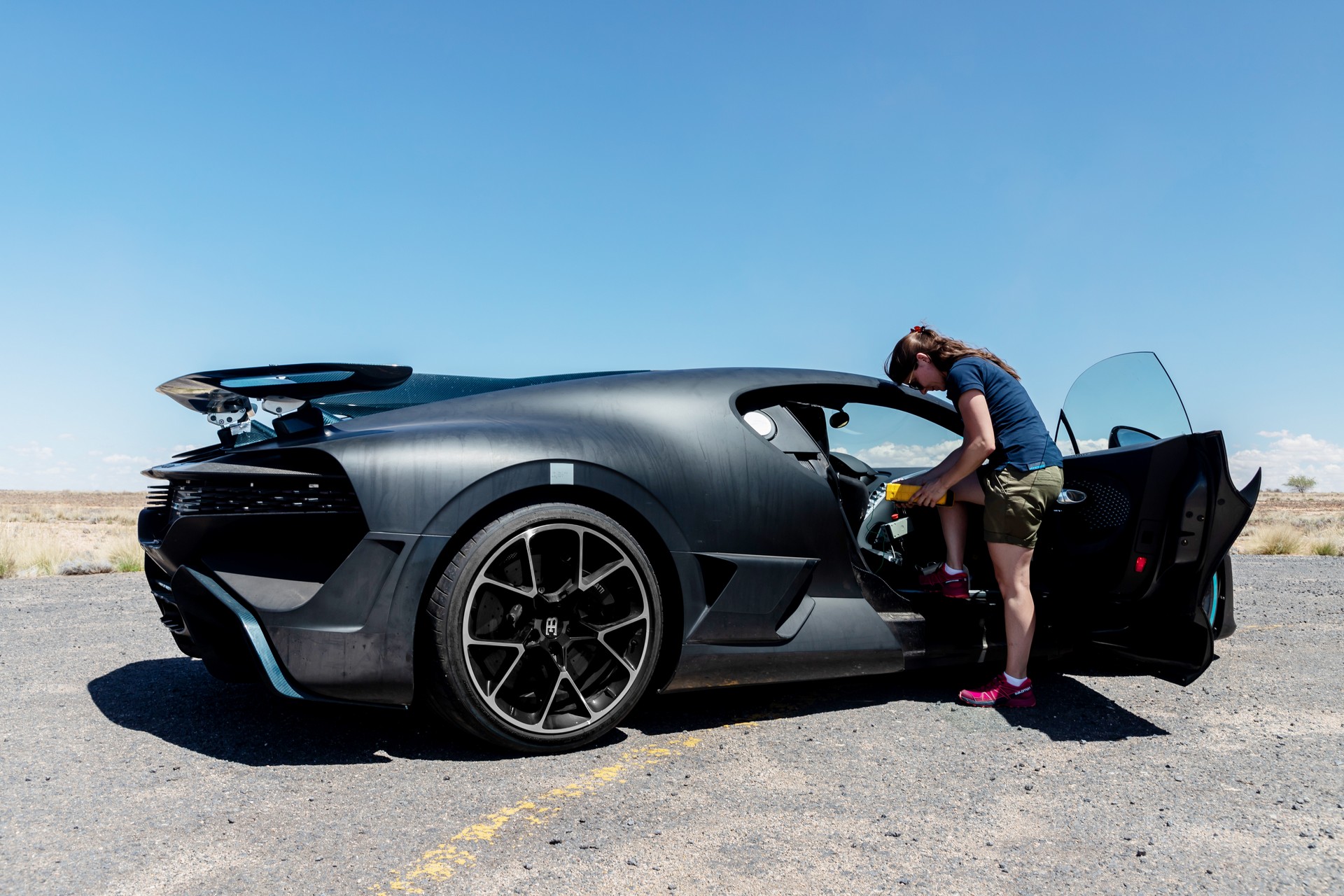 The Bugatti Chiron’s Air Conditioning Is Powerful Enough To Cool A Small Apartment