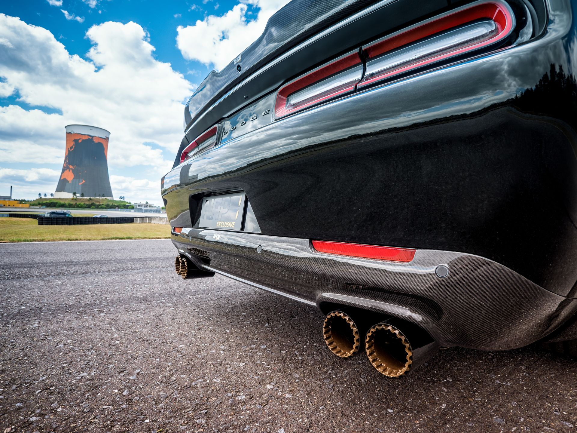 German Tuner Spruces Up Dodge Challenger R/T Scat Pack Widebody