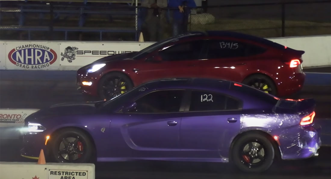 This Purple Dodge Charger Hellcat May Look Playful But It S A Beast Carscoops