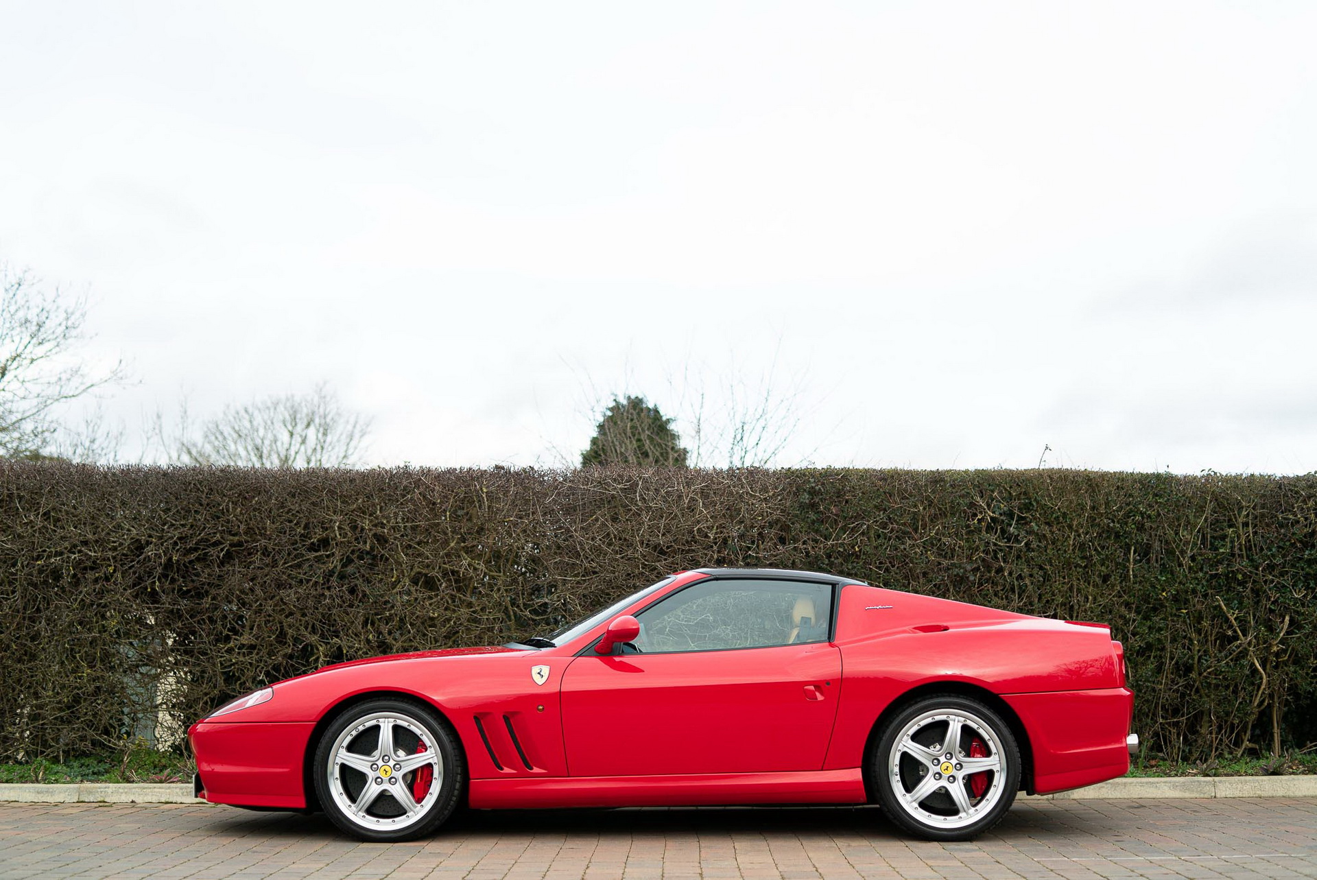This Ferrari 575 Superamerica Is A Super-Low Mileage 12-Cylinder Topless Dream Car
