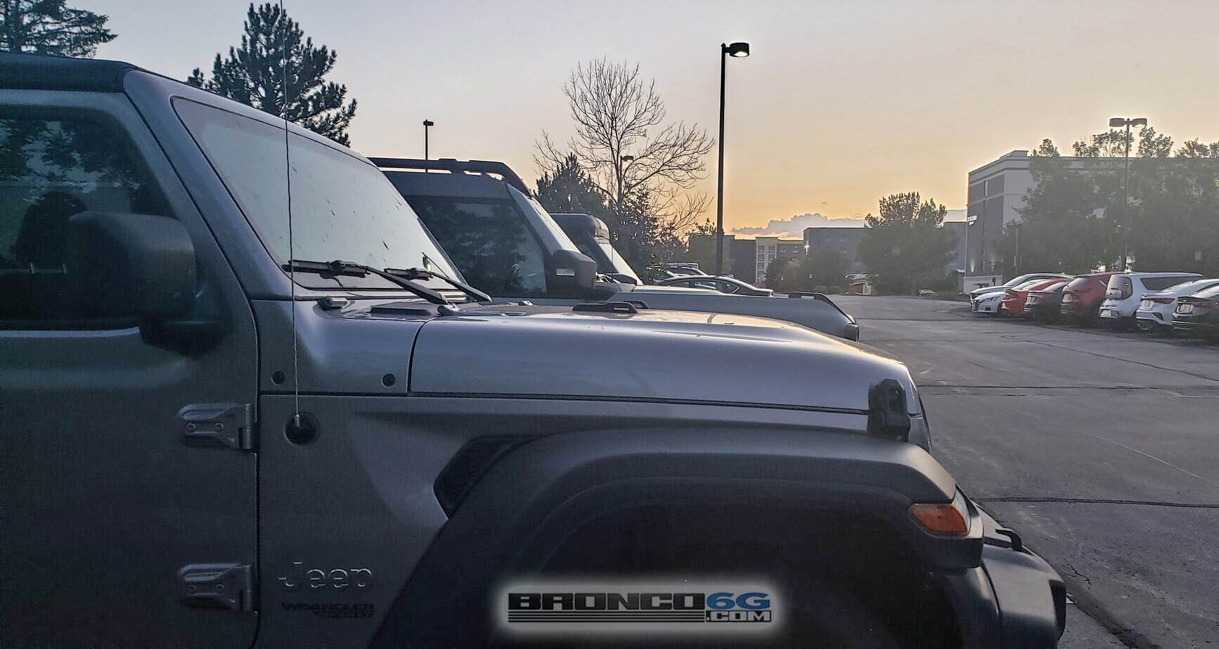 2021 Ford Bronco With Sasquatch Pack Makes Jeep Wrangler Seem Small