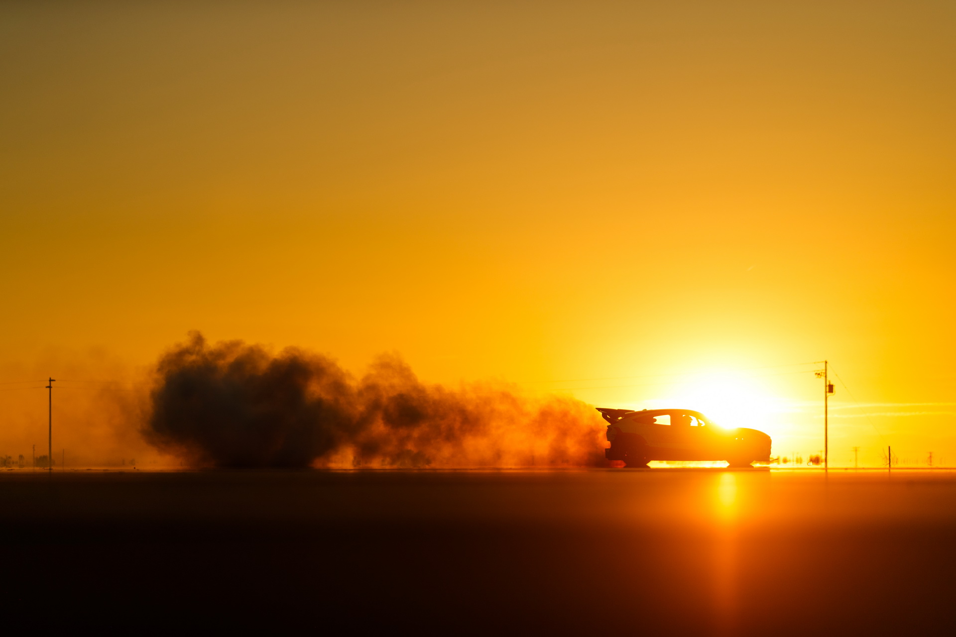 Ford’s Wild Mustang Mach-E Prototype Racer Comes With Seven Motors, 1400 HP