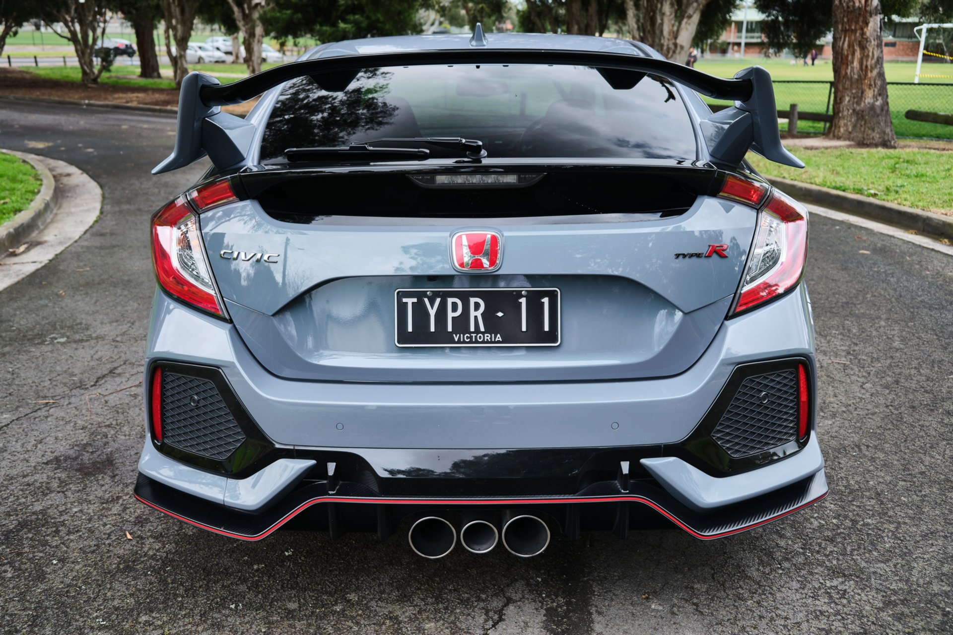 Honda-Civic-Type-R-Review-15.jpg