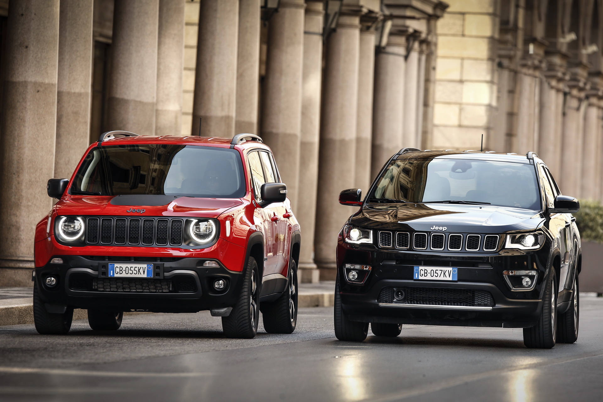 Jeep Details Compass And Renegade 4Xe PHEVs For Their European Launch
